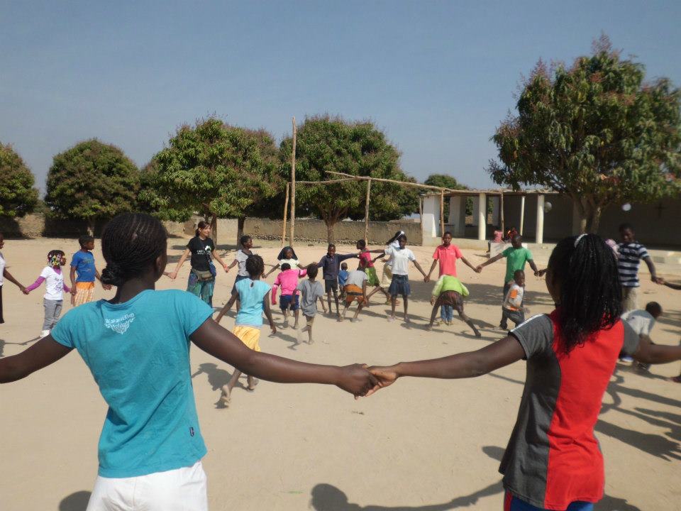 Activity with children developed in the municipality of Ganda, Angola.