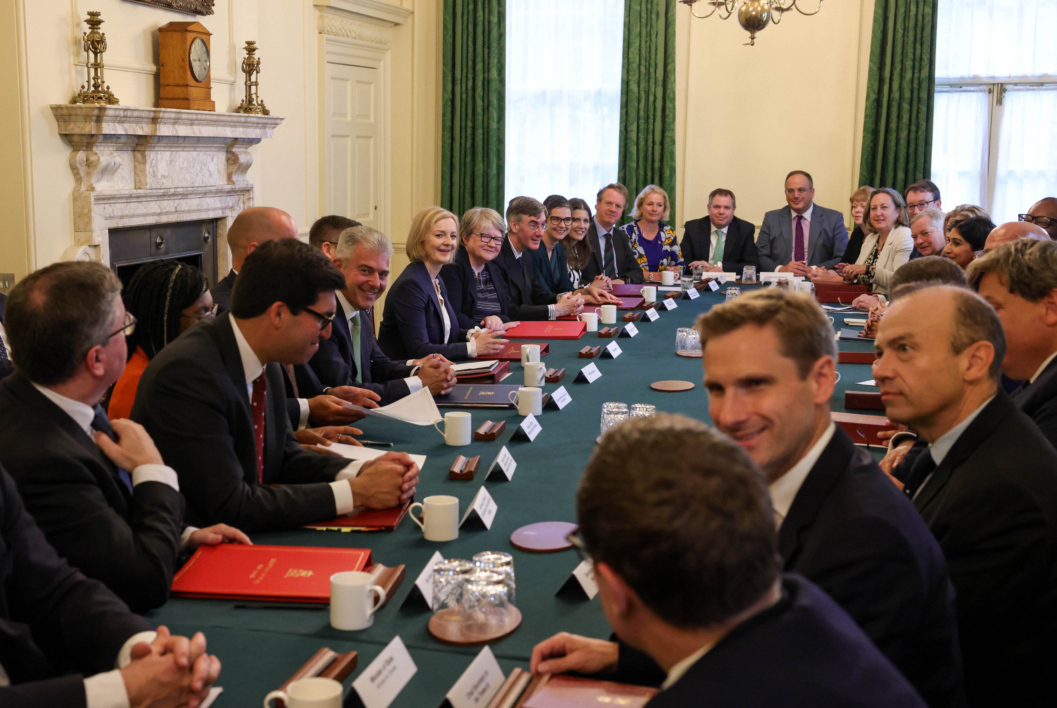 Truss chairing the first meeting of her cabinet on 7 September 2022|alt=refer to caption