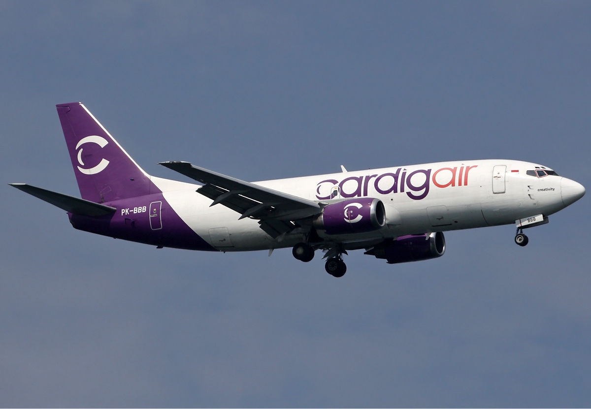 Cardig Air Boeing 737-300F on approach to land at Singapore's Changi airport