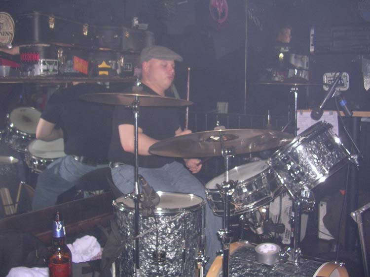Rozzi drumming for Katsu at The Lion's Den. Rozzi drumming for Katsu at The Lion's Den.