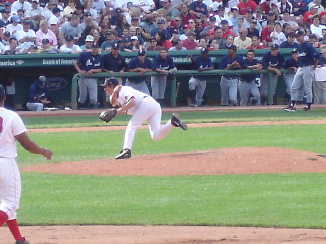 Joshua Papelbon pitches at Fenway Park on 26 August 2006