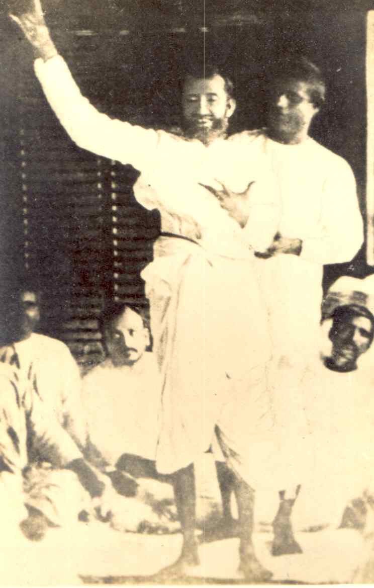 200 px|right|Photograph of Ramakrishna Paramahamsadev in a trance, amidst Brahmo-devotees. It was shot at Kamal Kutir, residence of Keshub Chandra Sen, on 21st September 1879 and was the first photograph of Paramahamsadev. The person standing behind him to his right is his nephew Hriday. The person seated on the ground to the left , a little behind Paramahamsadev, is Kalinath Bose.