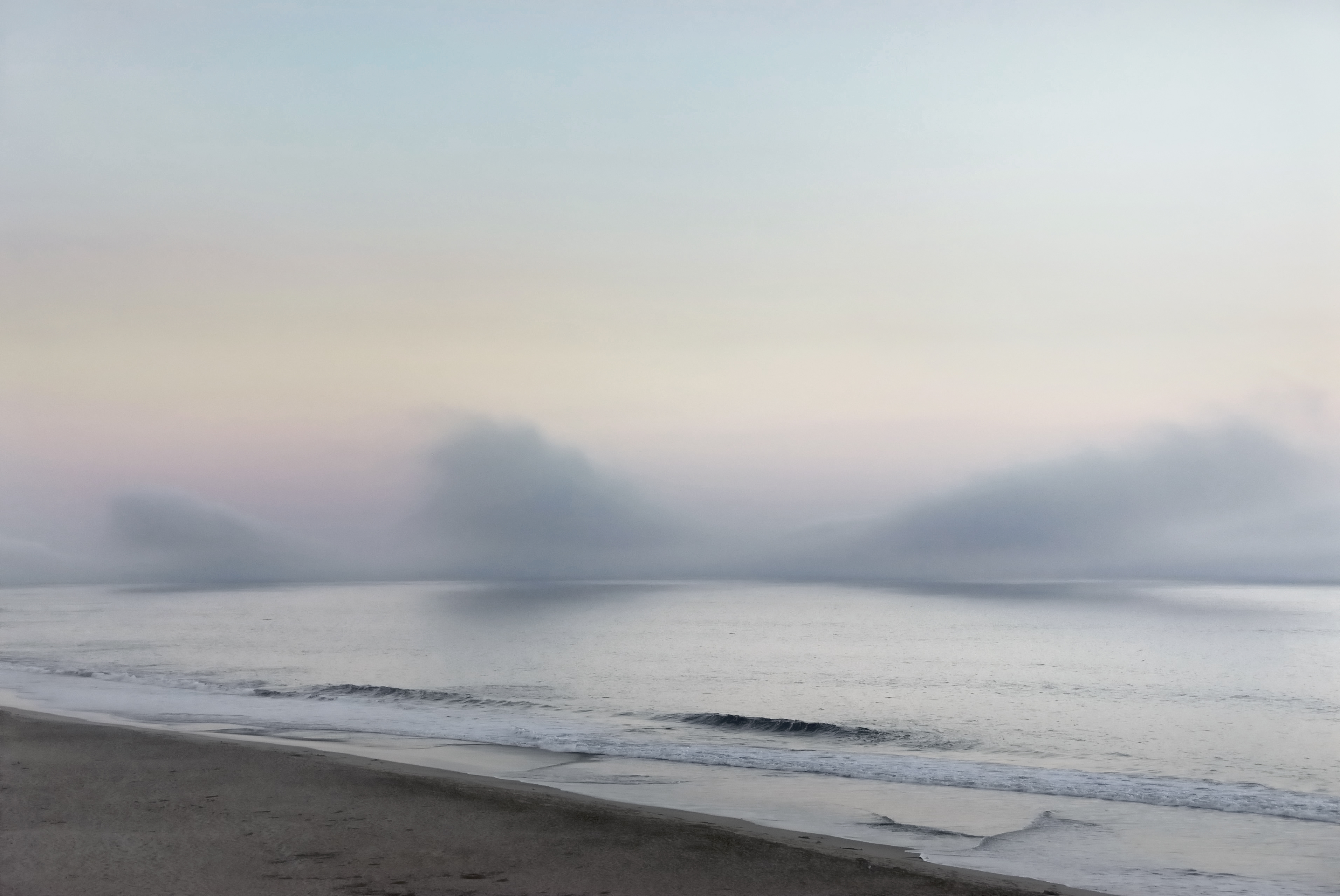 Low stratus rolls observed around Half Moon Bay, California.