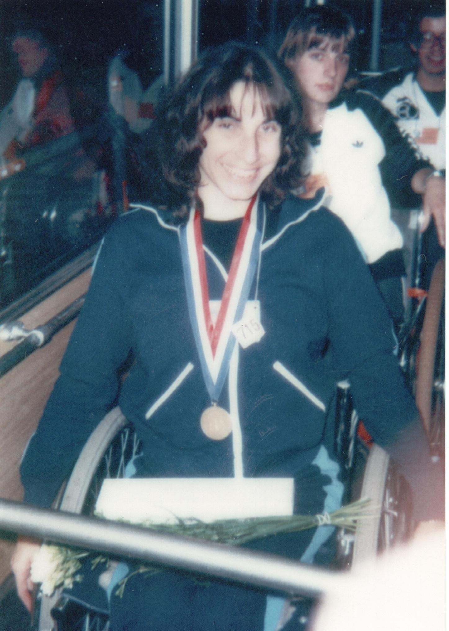 Holanda receiving TKO's Submission of the Year and Grappler of the Year awards in 2004