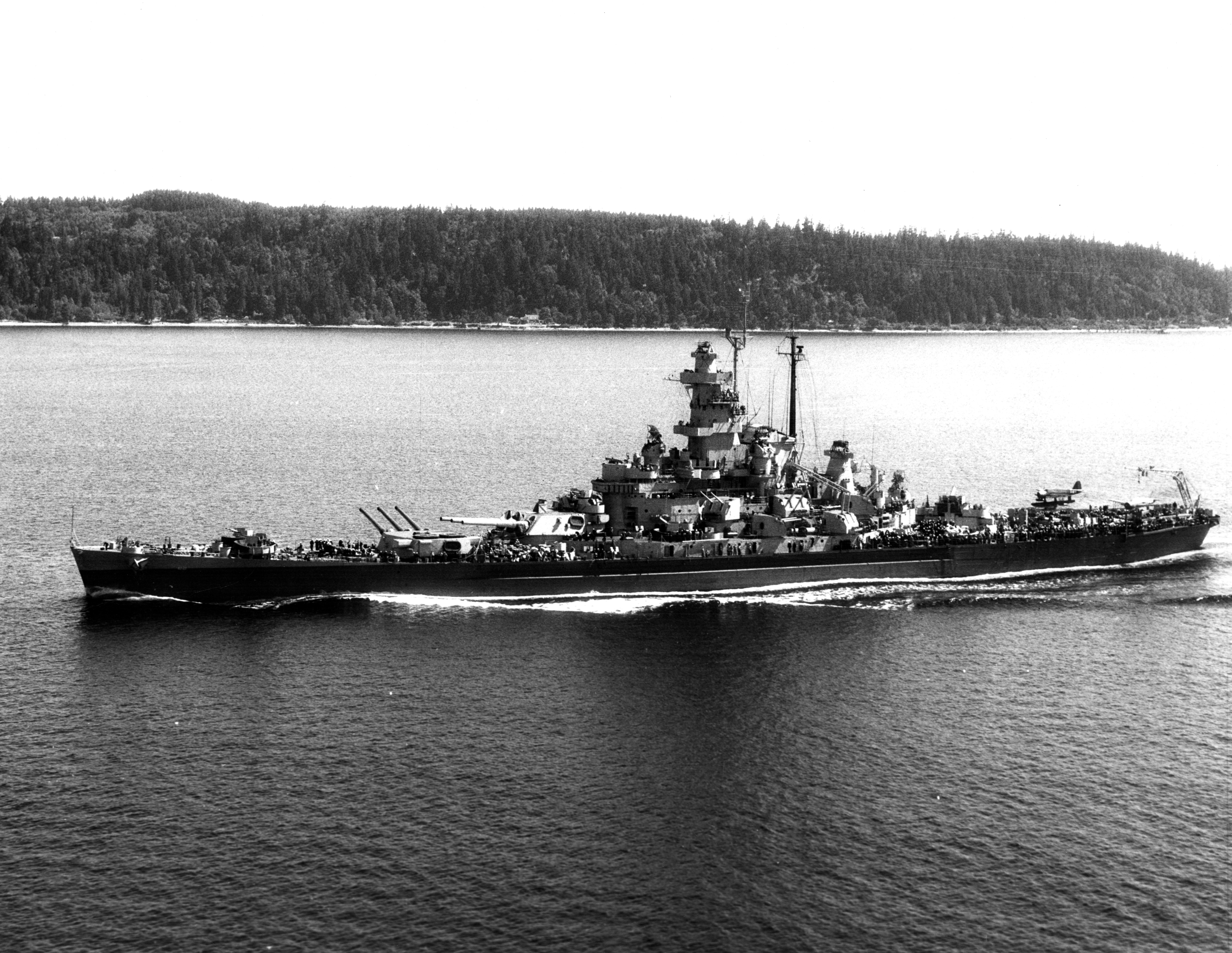 USS Massachusettsoff the coast of Washington