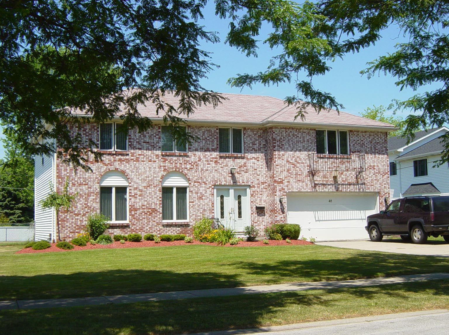 Northtowns Neo-Mediterranean house in the Maple-North Forest neighborhood of Amherst, New York