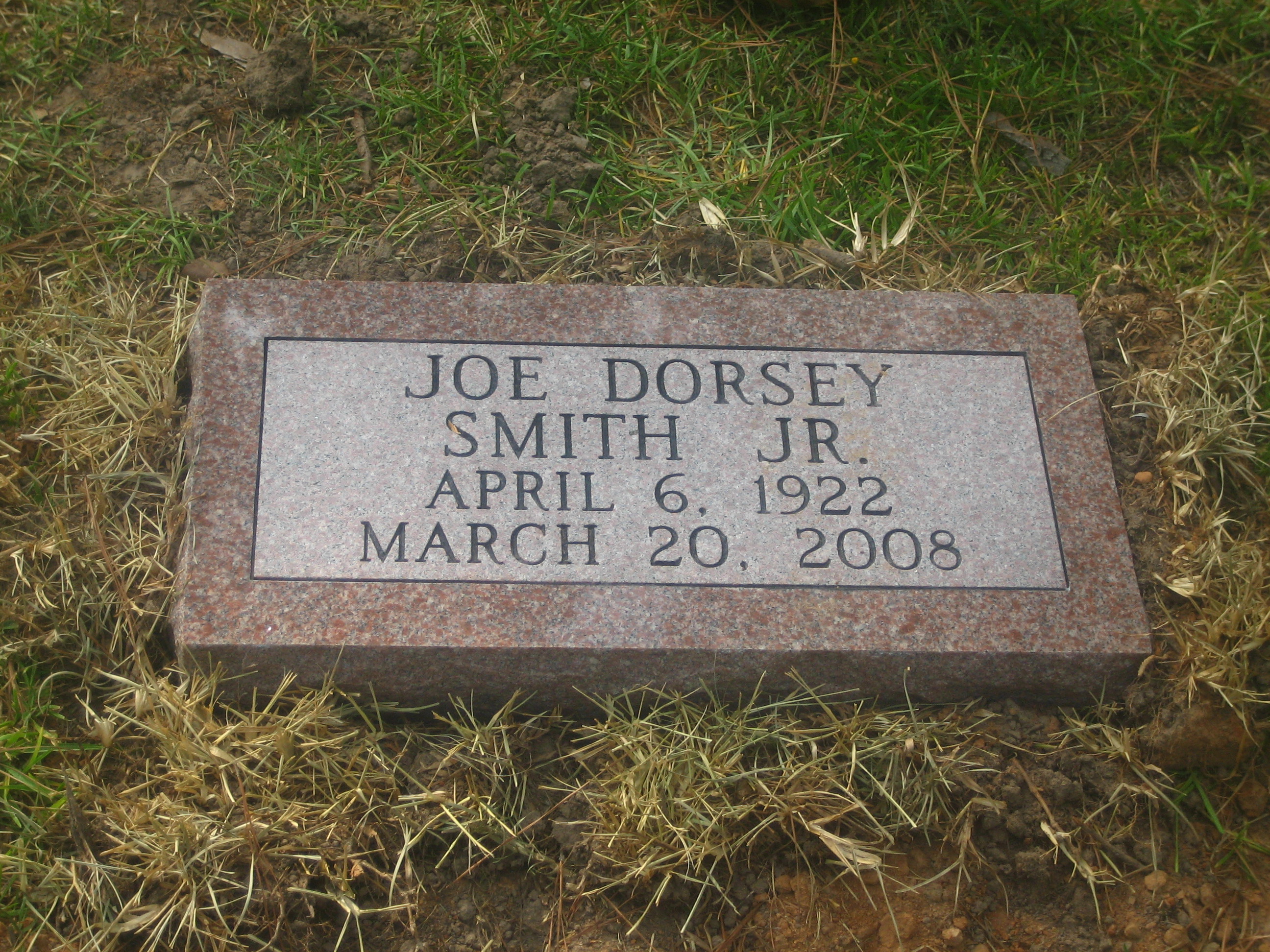Grave of Joe D. Smith, Jr., in Greenwood Memorial Park in Pineville, Louisiana