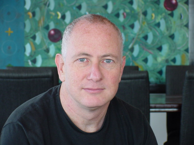Dr. Yagil Weinberg