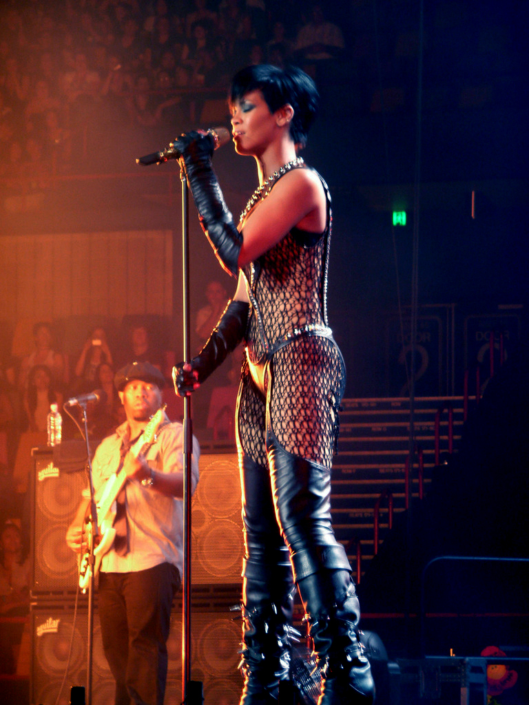 Barbadian singer Rihanna spent 30% of the year at #1 on the UK R&B Chart with four of her songs