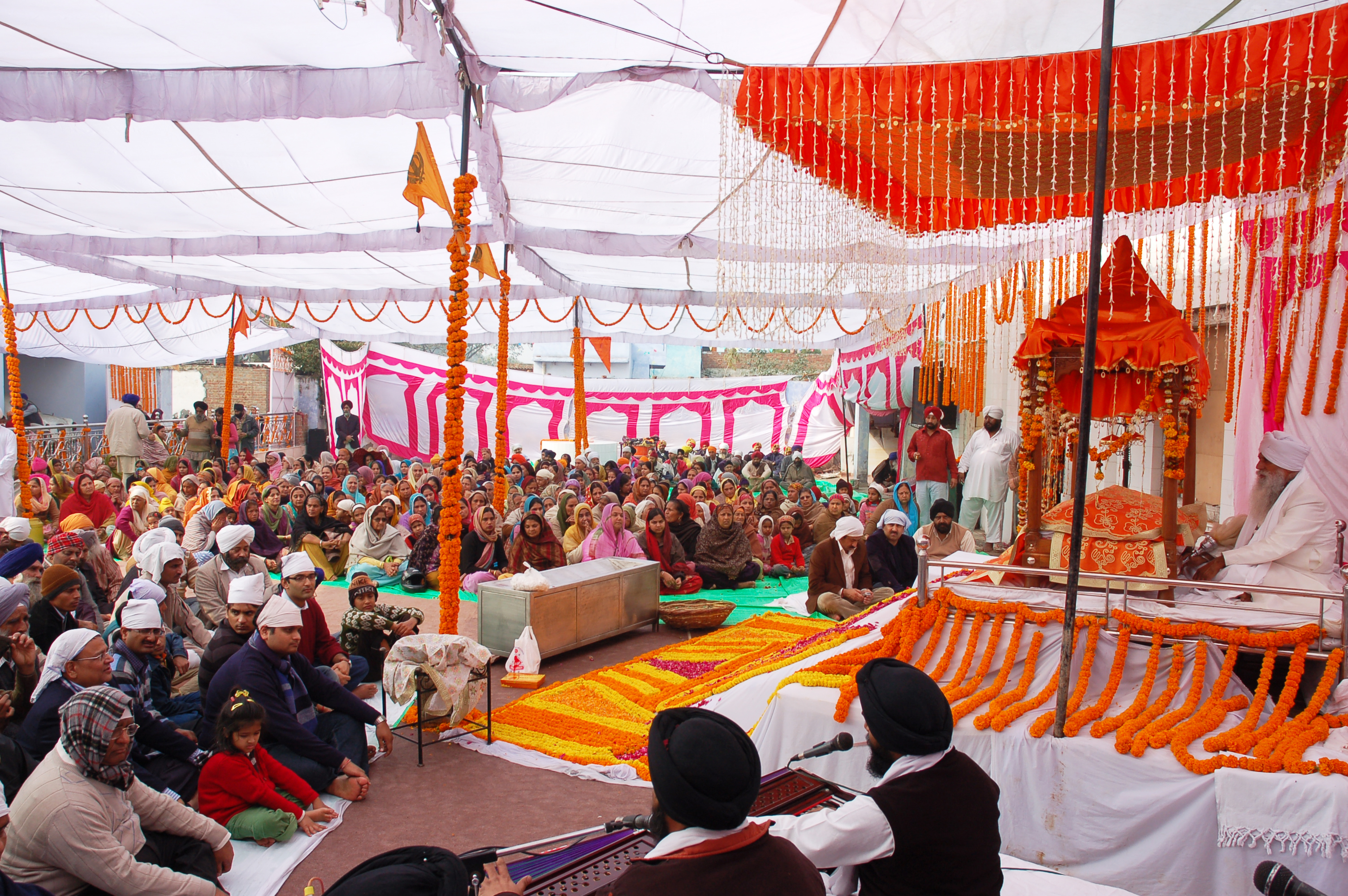Sant Baba Resham Singh Ji at Delhi Samagam this year Sant Baba Resham Singh Ji at Delhi Samagam this year