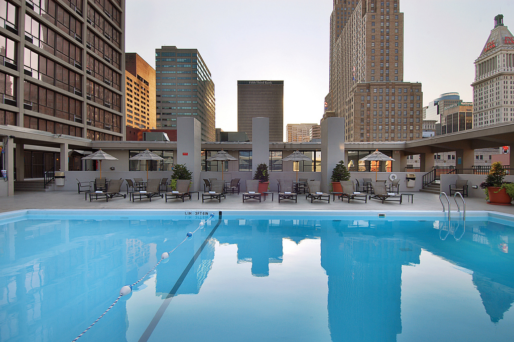 Millennium Hotel Cincinnati Rooftop Pool