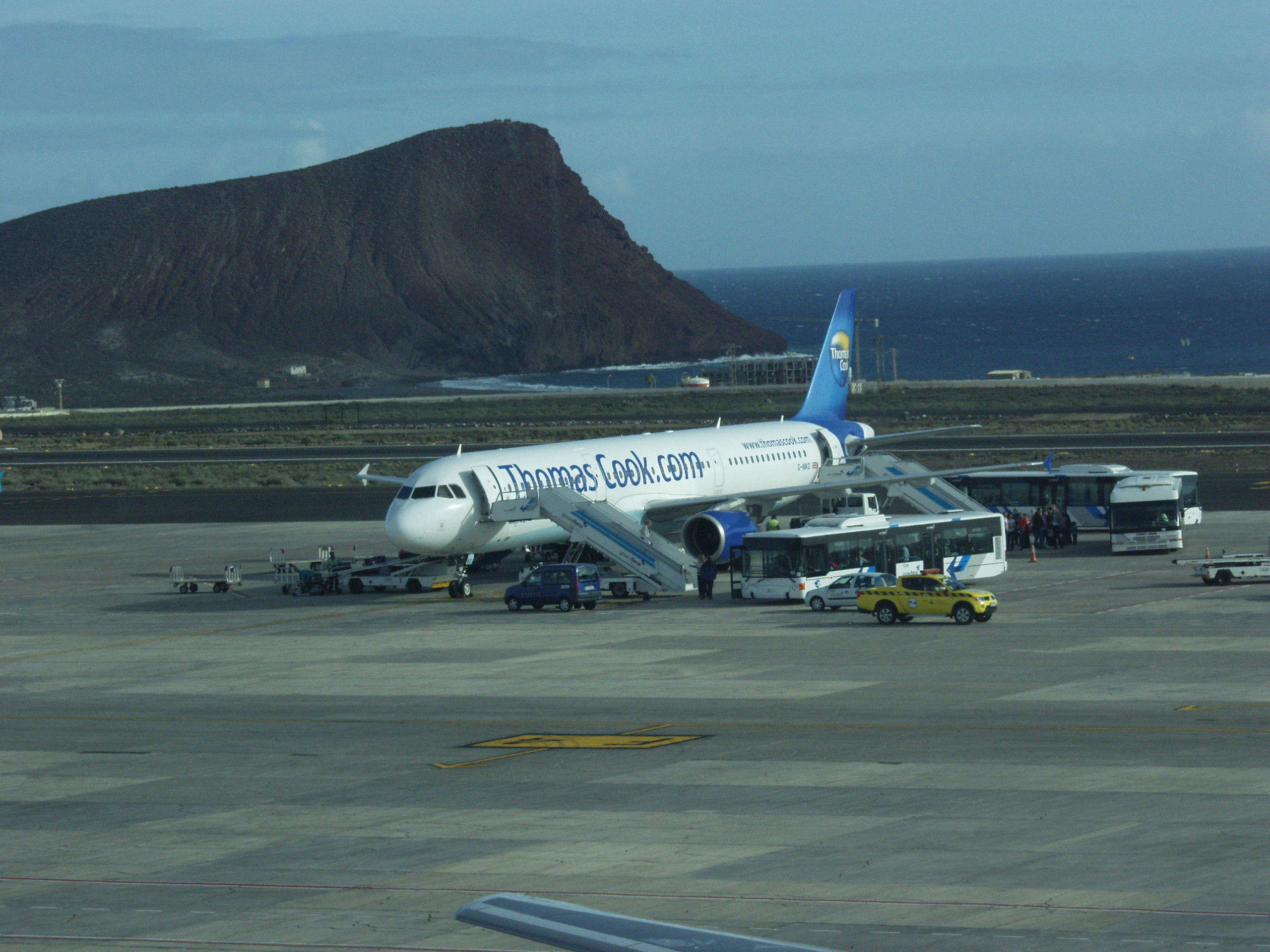 A Thomas Cook Airlines Airbus A321 at Tenerife South Airport