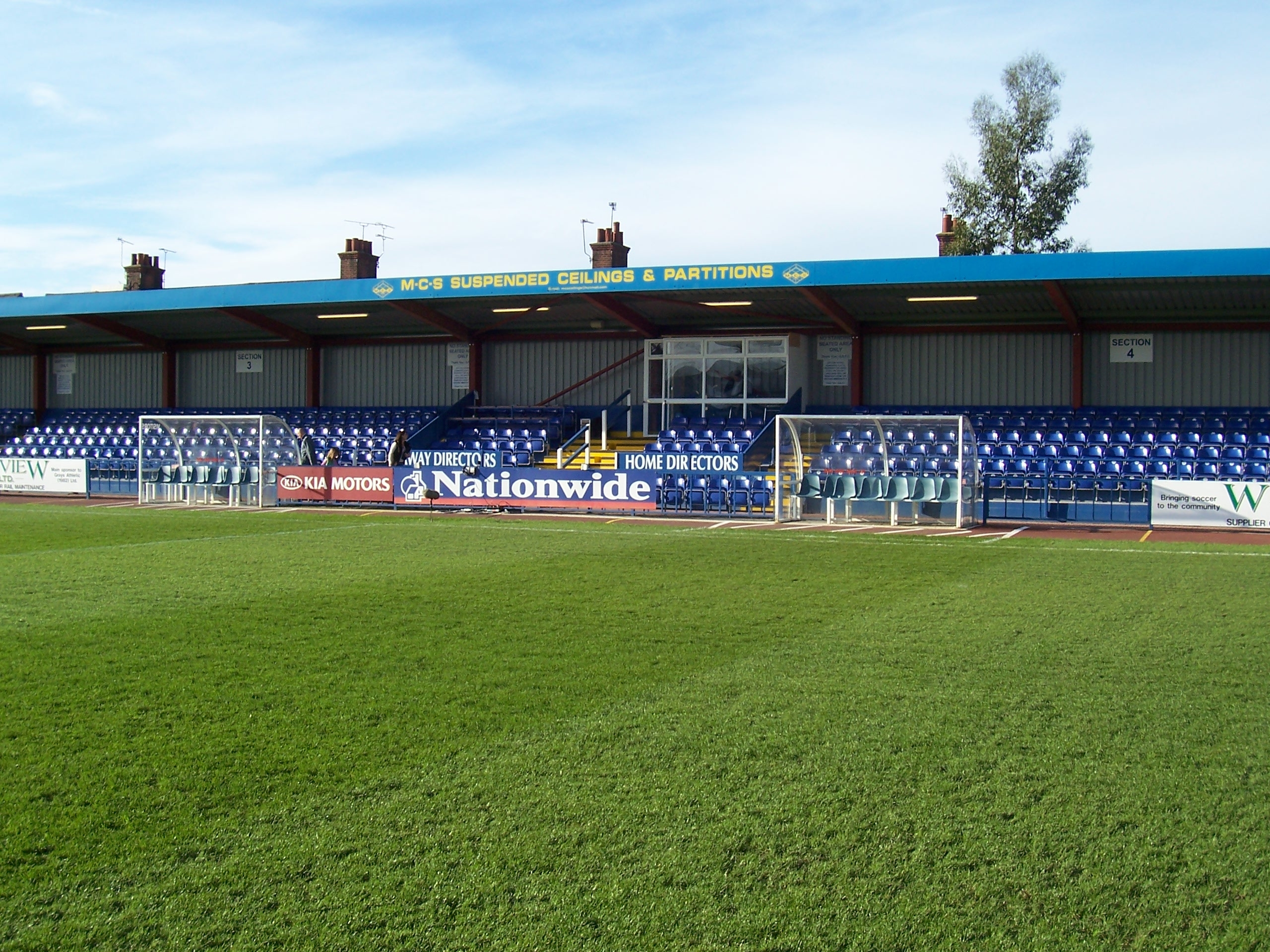 Grays Athletic played their last game at the New Recreation Ground, defeating Forest Green Rovers 2–1 .