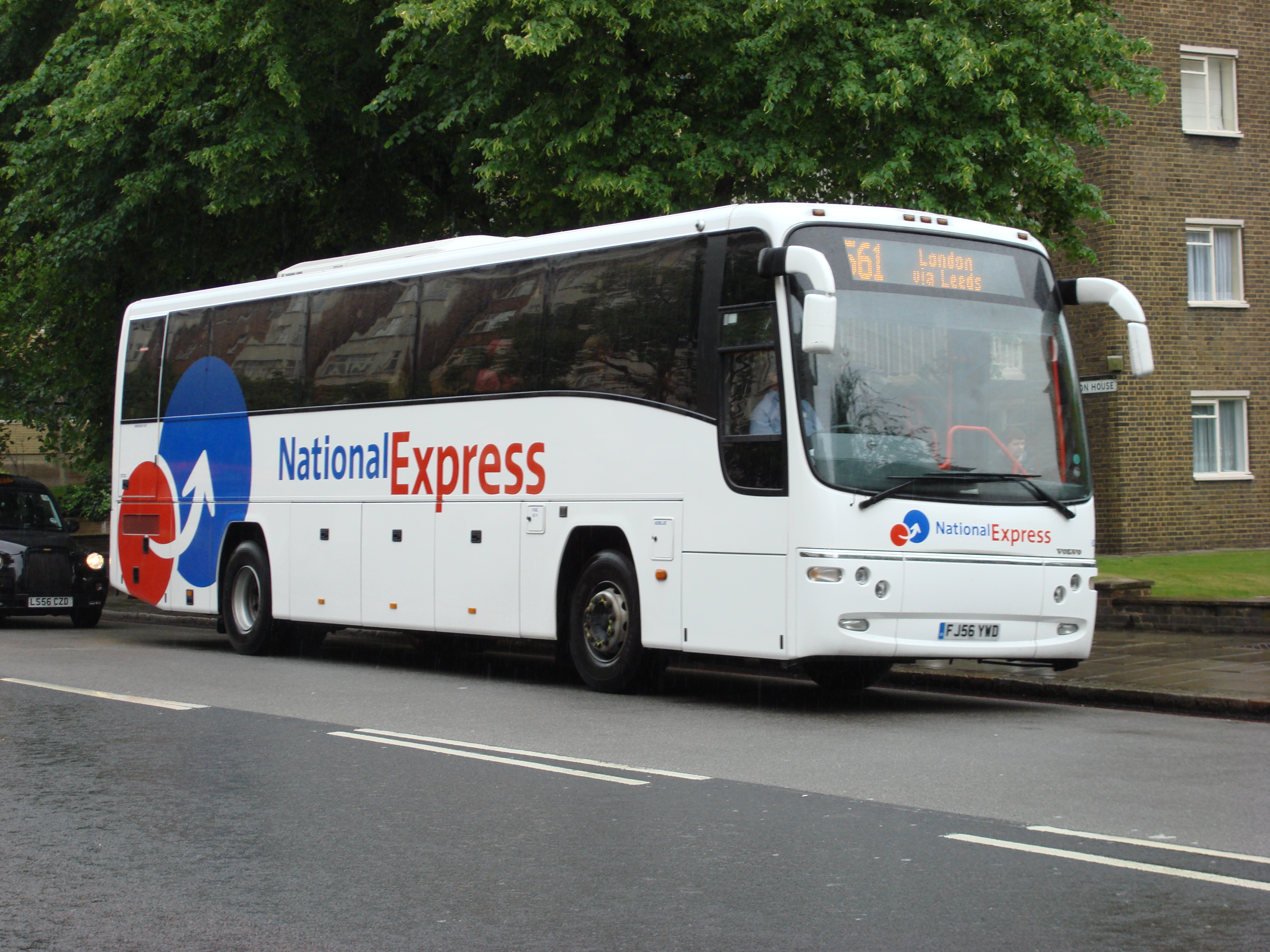 Nationsl Express 561 Coach