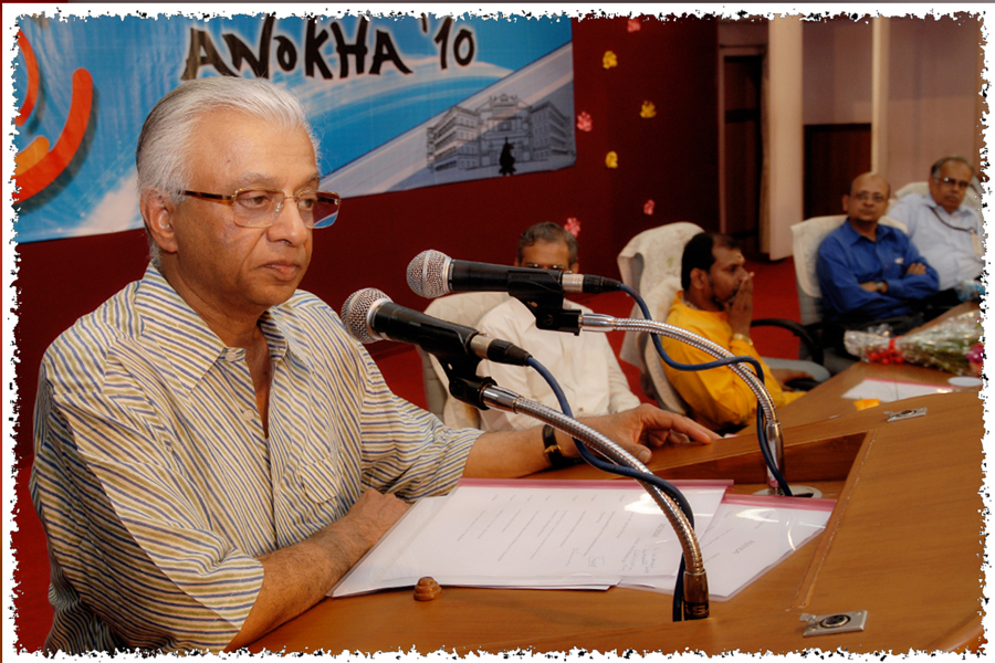 Chief Guest speaking at Inauguration function of Anokha 2010.