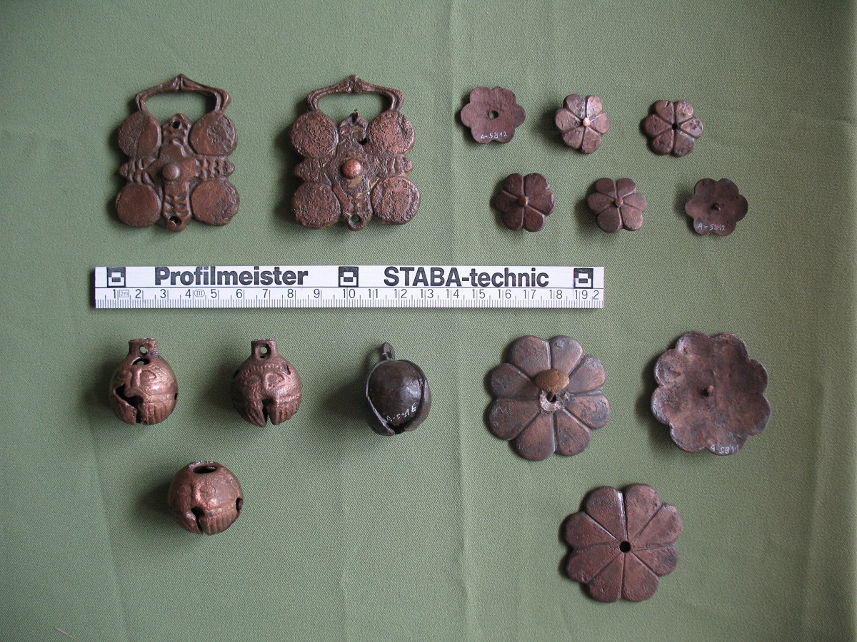 Artefacts from the Avar cemetery at Komárno