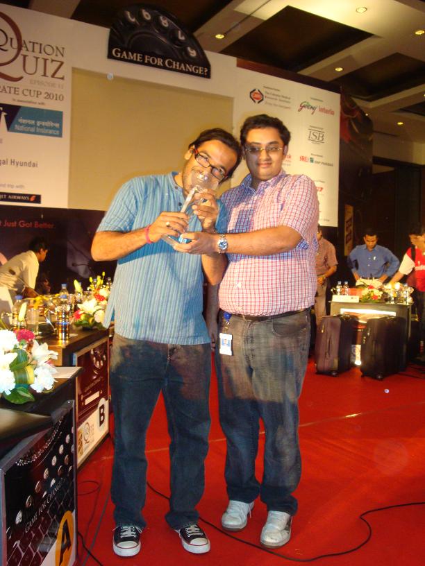 Biswabijoy Sen with the Iquation trophy, 2010