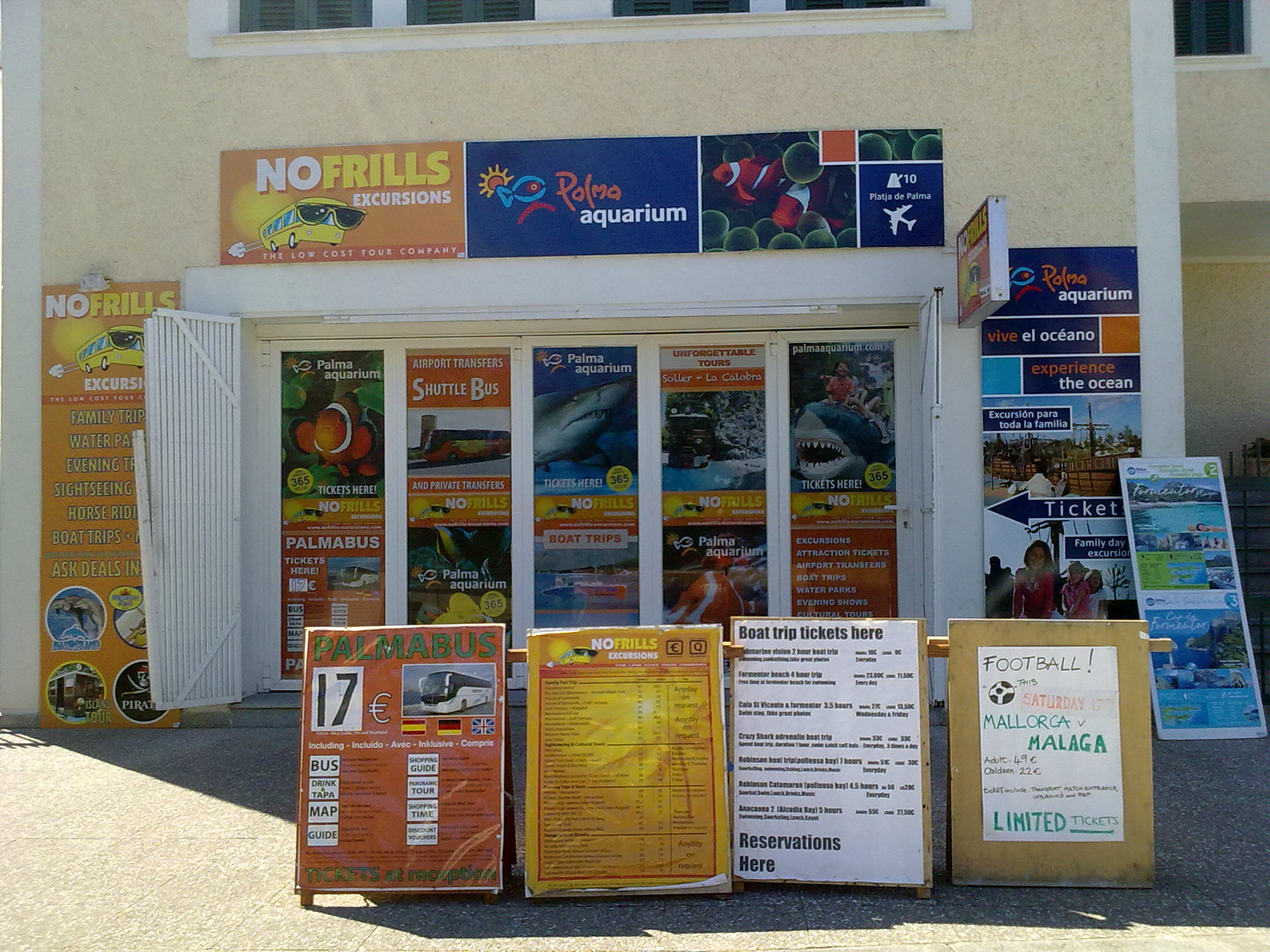 No Frills Excursions head office in Port de Alcudia, Majorca