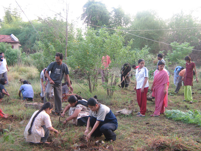 Shramadan during Nirman Camps