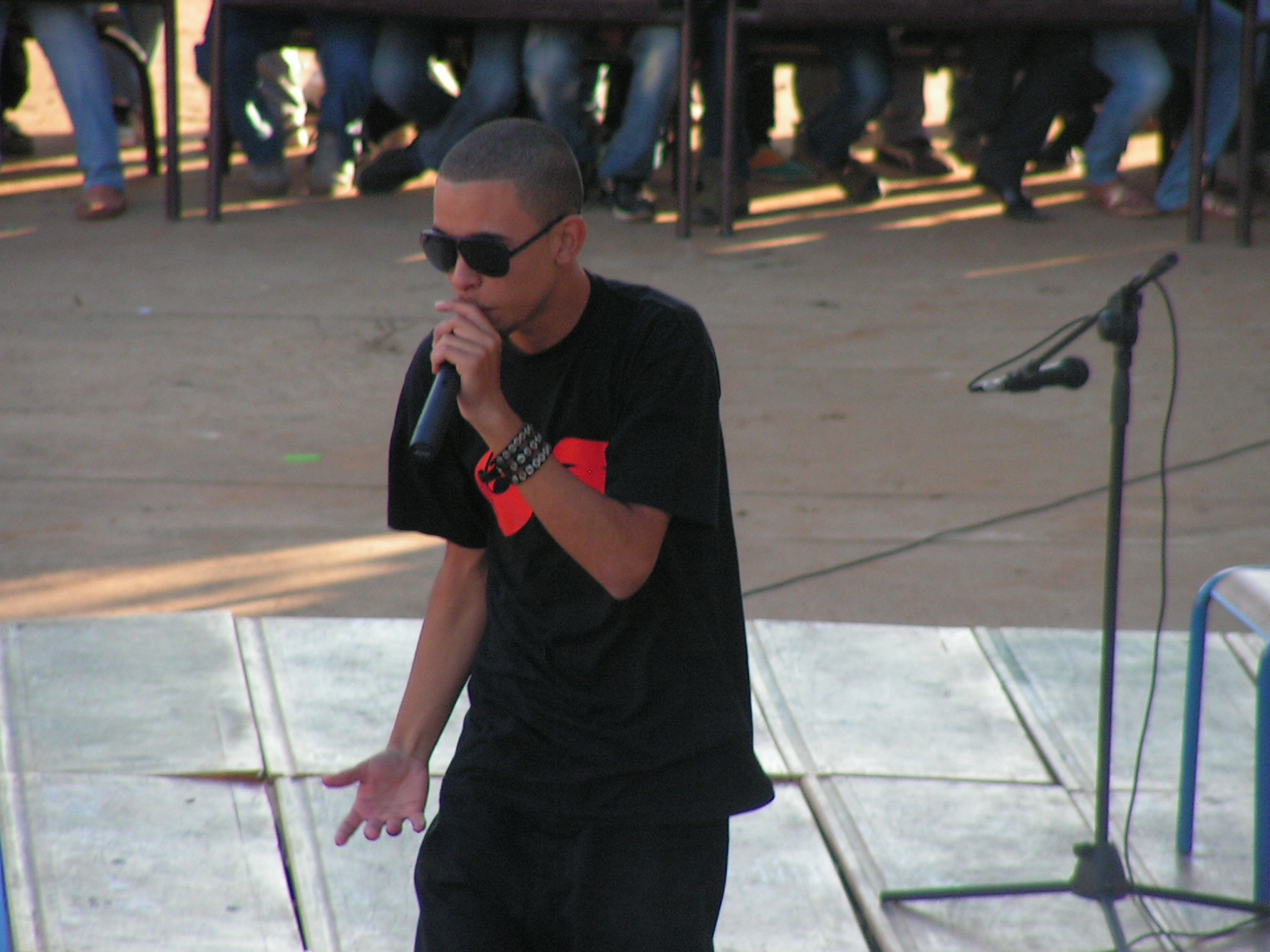 Ryan Belhsen performing at Benchakroun in November 2010