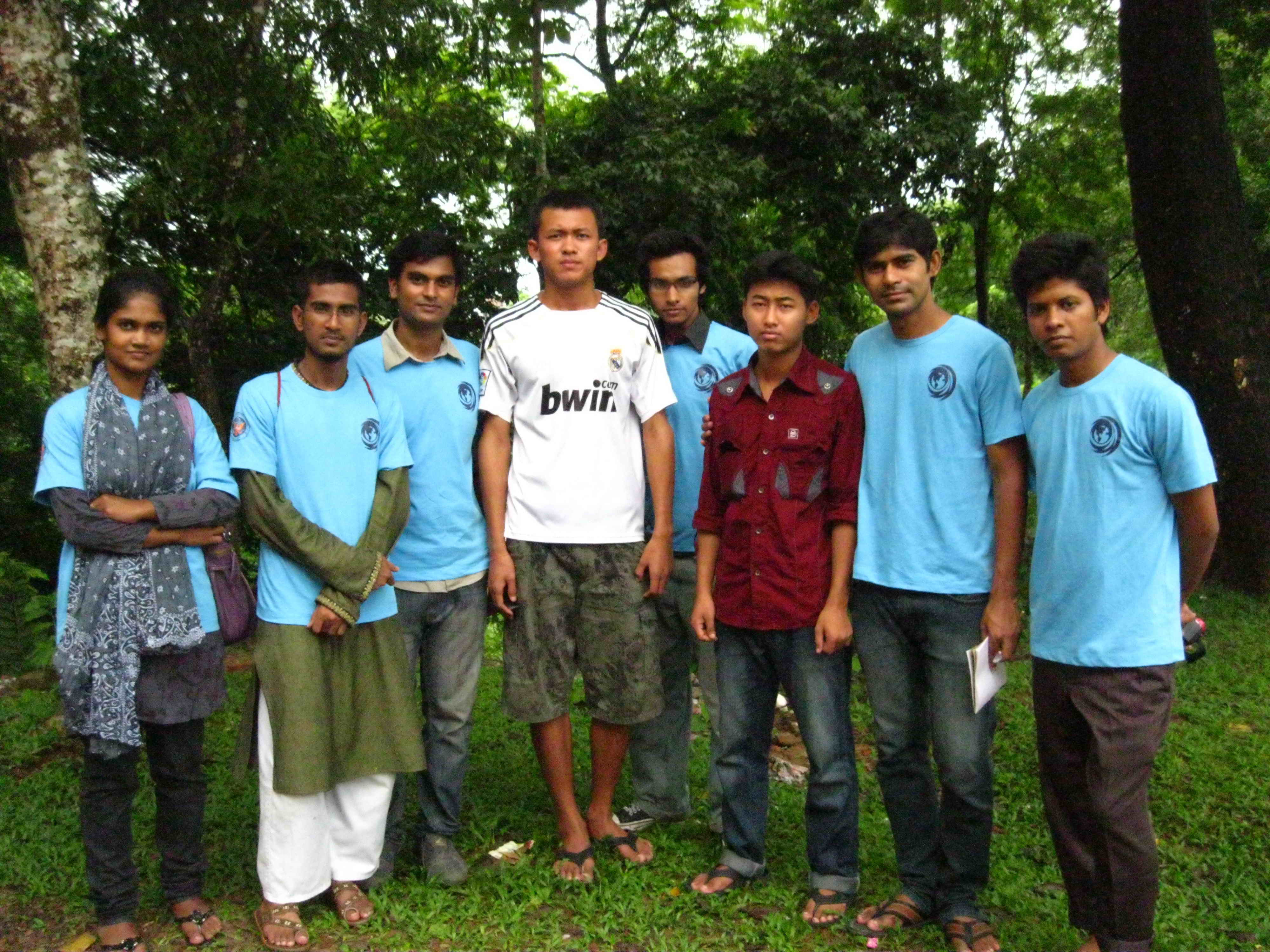 RiM members with Indigenous student