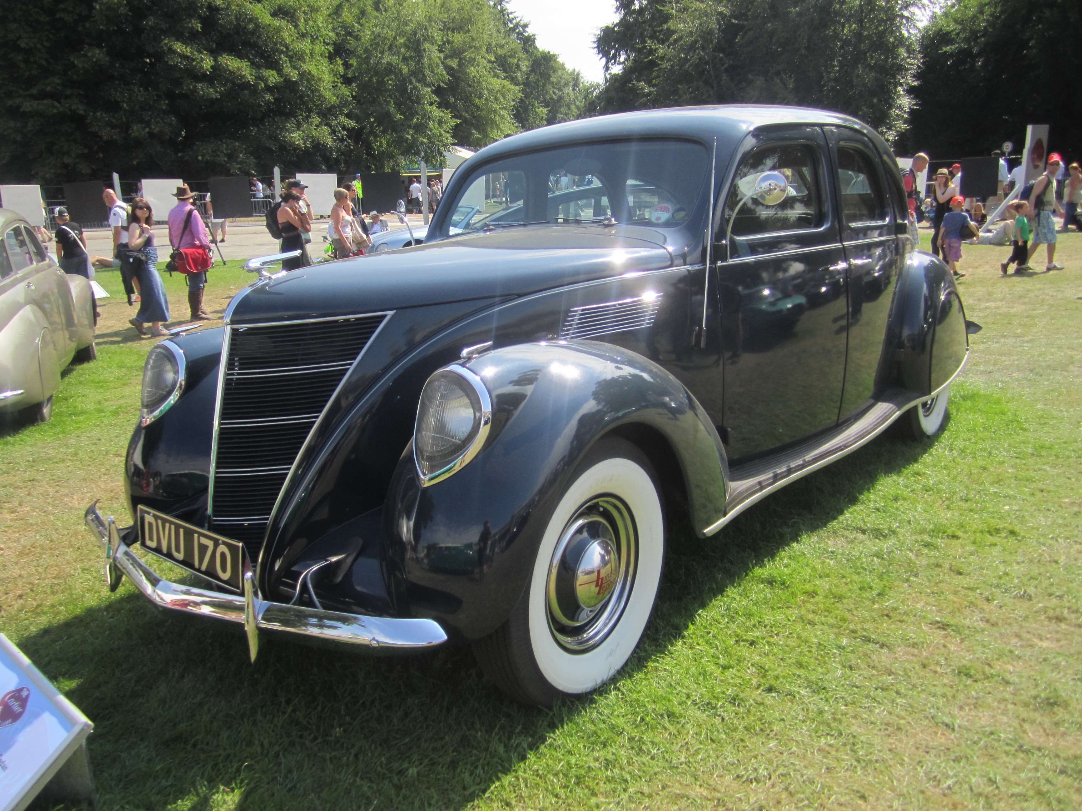 1936 Lincoln Zephyr, the first successfully streamlined car in America