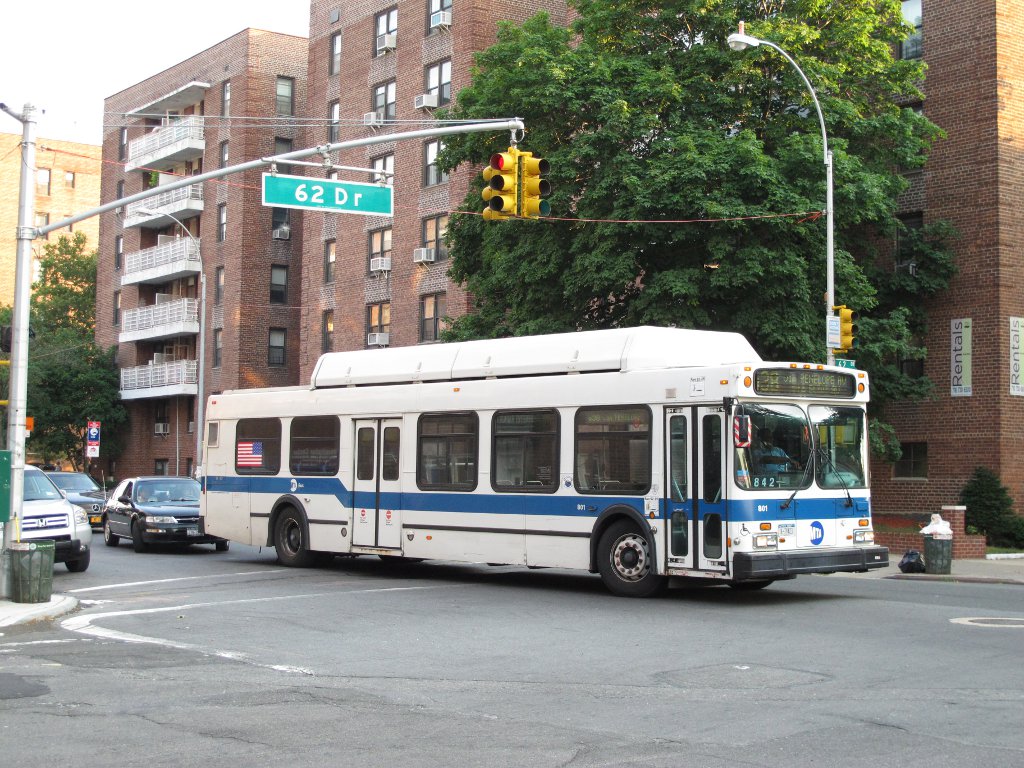 MTA_Bus_Company_New_Flyer_C40LF_(1990s).jpg