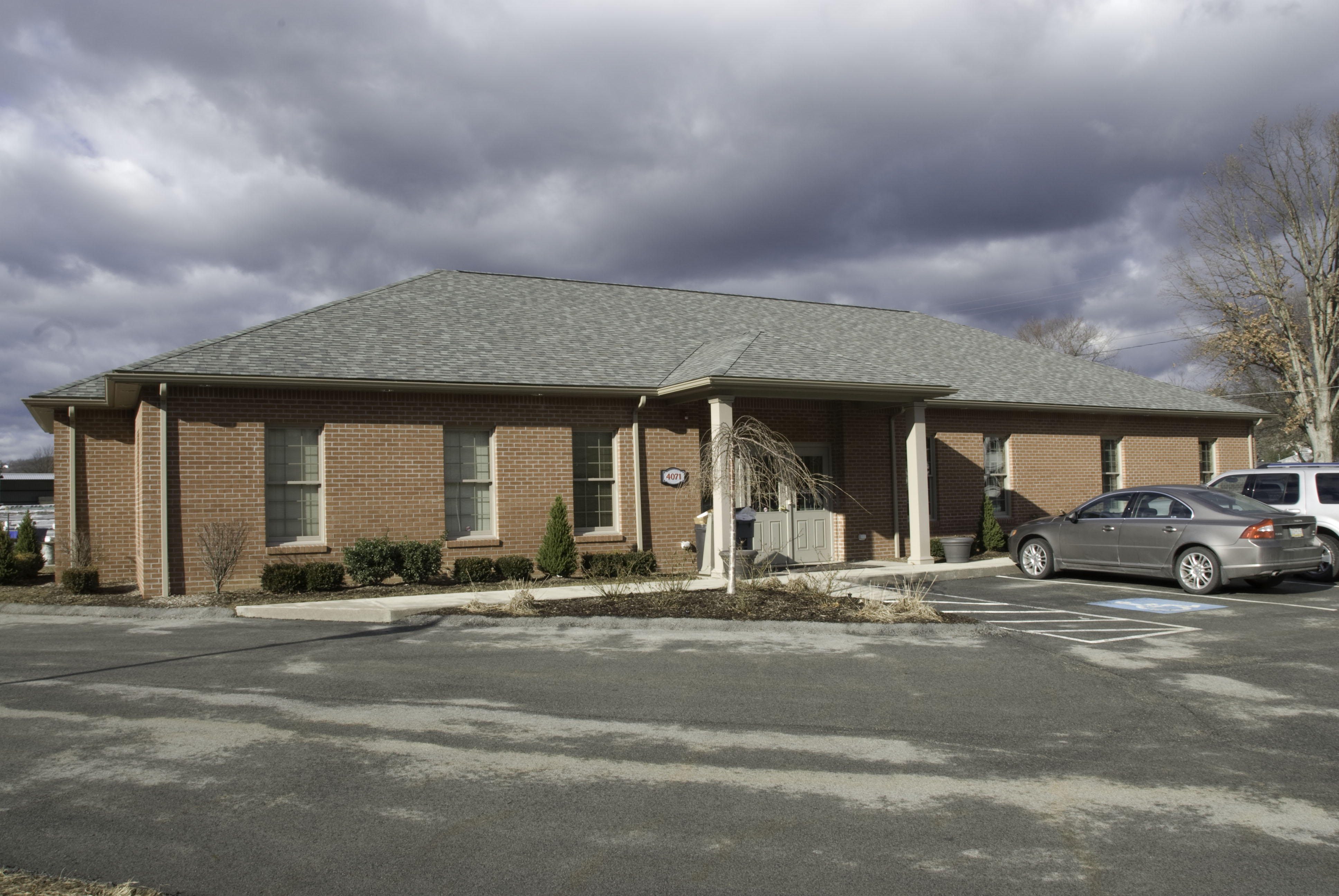  250px|caption=IQ Inc.'s headquarters in Murrysville 