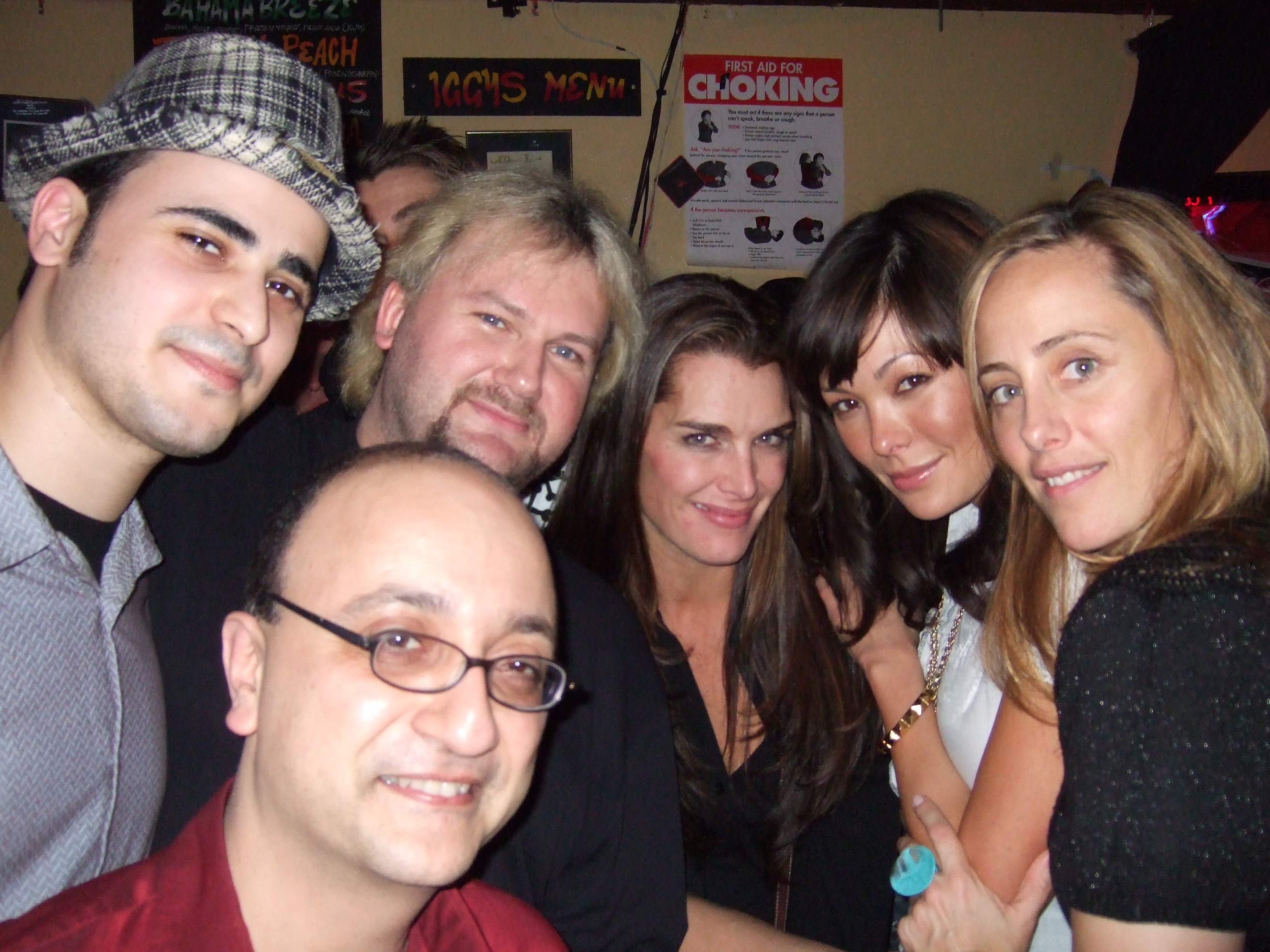 Thaler with Brooke Shields, Kim Raver, Lindsey Price and PGS members on the set of NBC's Lipstick Jungle.