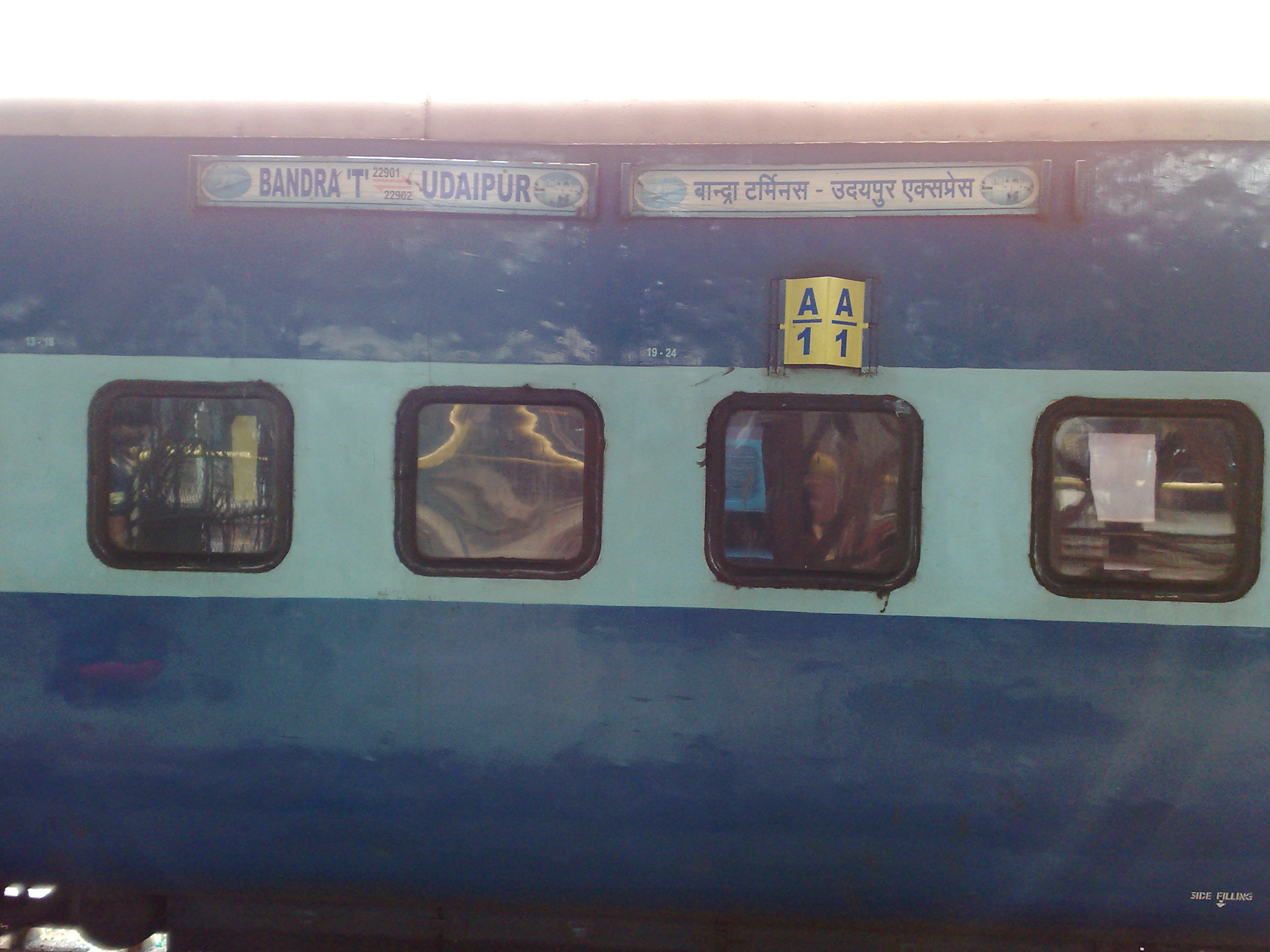 22902 Udaipur Superfast Express - AC 2 tier