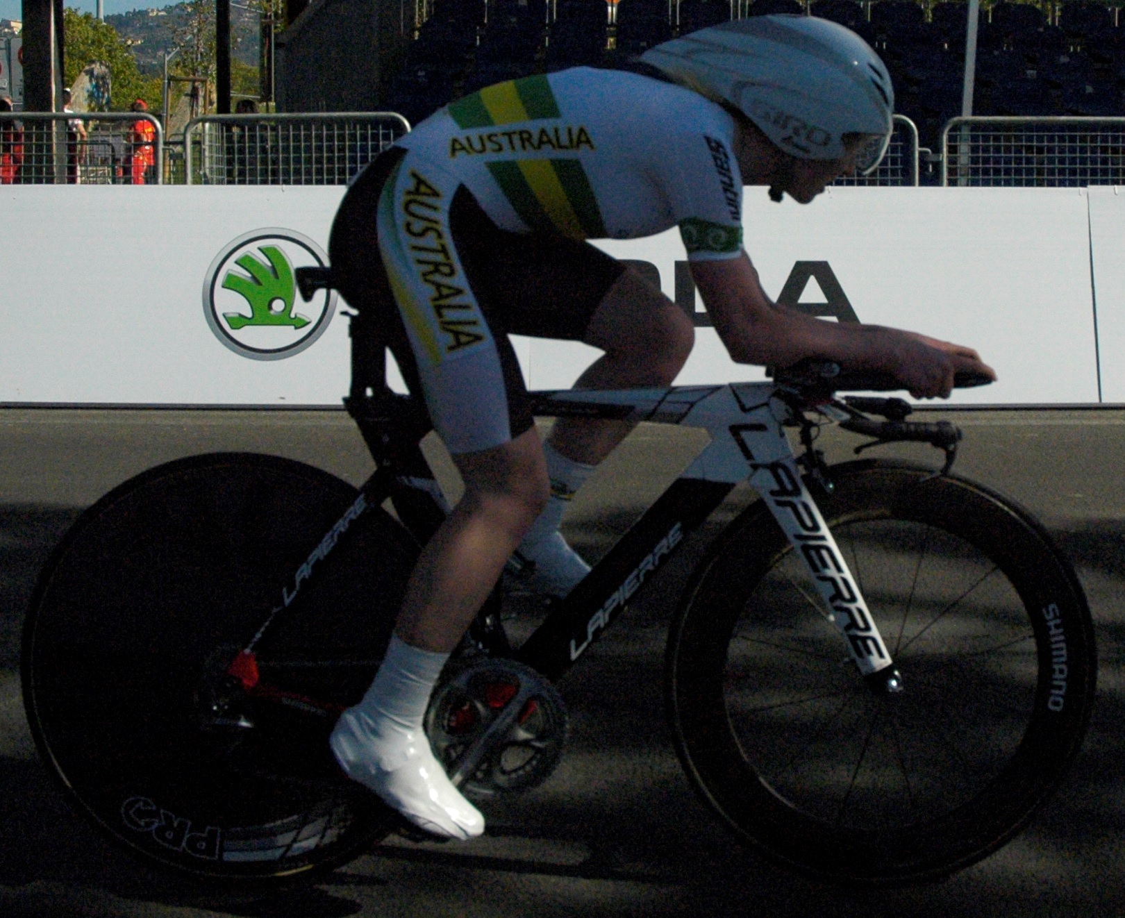 Alexandra Manley riding the Women's junior time trial.