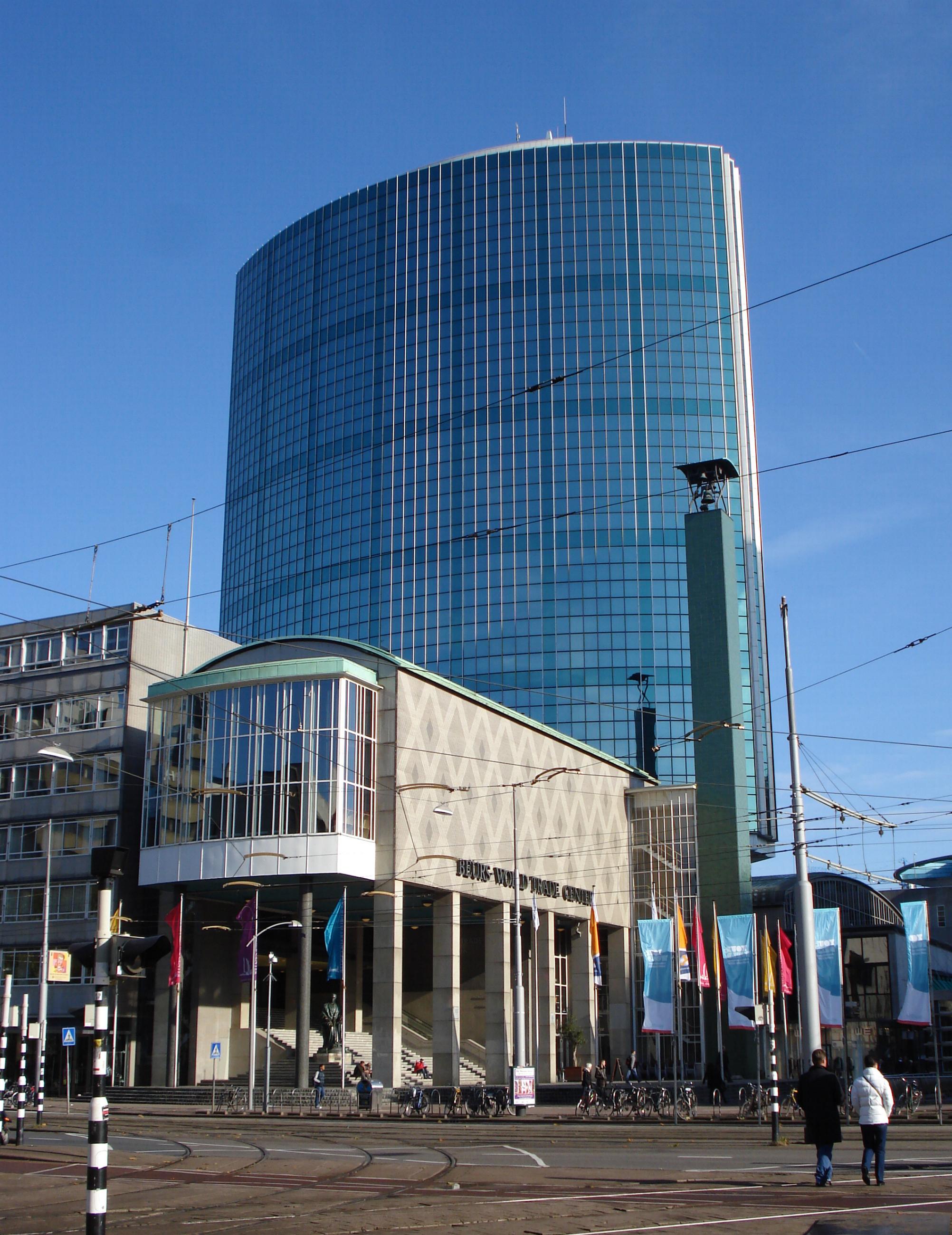 Rotterdam_toren_WTC-gebouw.jpg