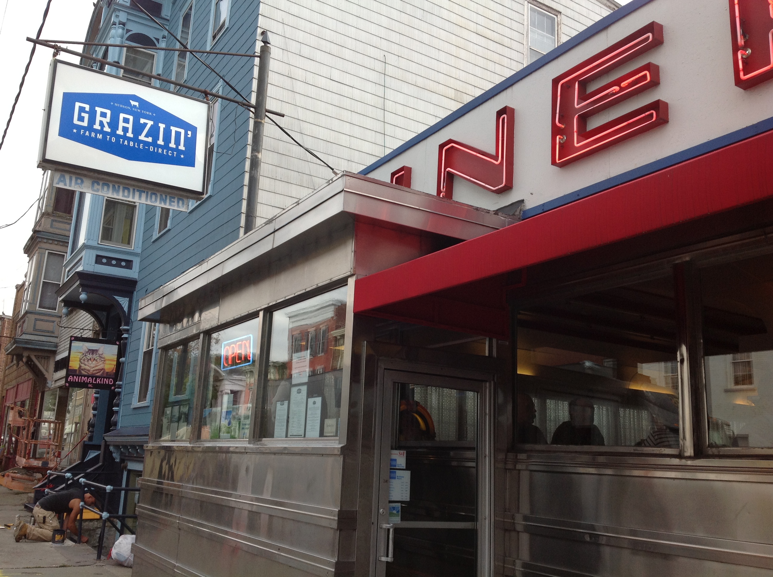 Photo of Grazin' Diner, in Hudson, NY.