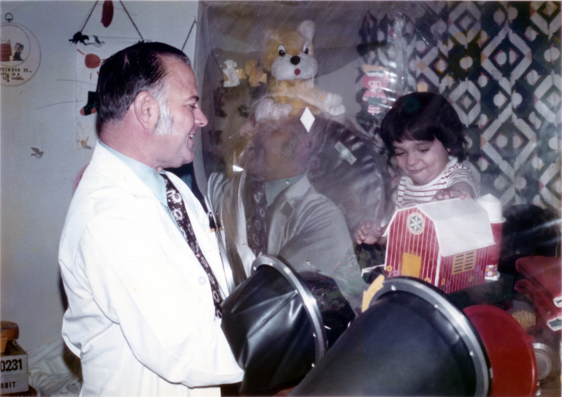 John R. Montgomery treating David Vetter in his germ-free environmental bubble