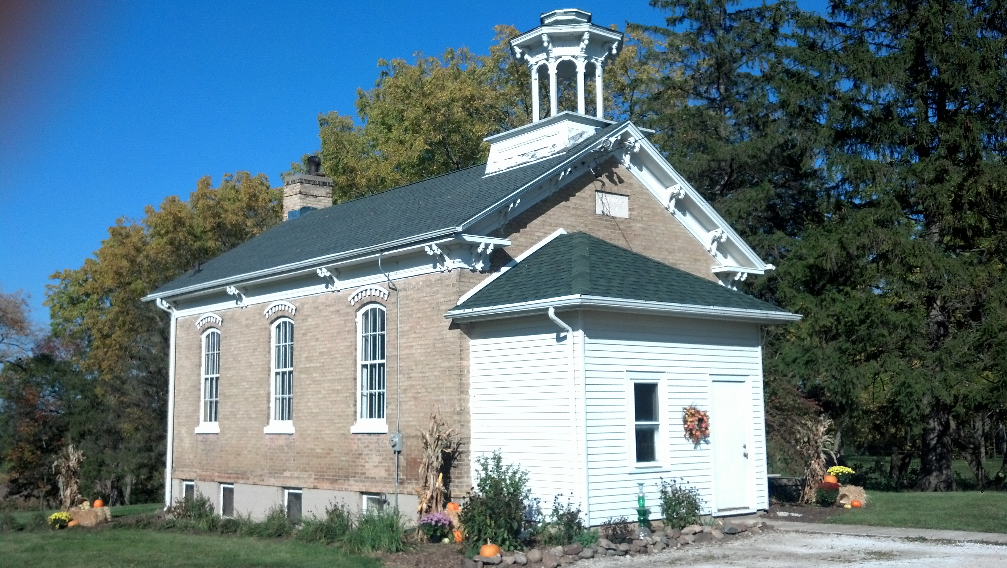 Yorkville #4 School, now the Clover Center, in Yorkville, Wisconsin
