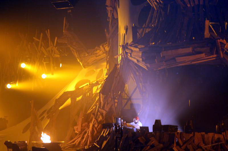 Davide Sonar performing at Qlimax 2009 