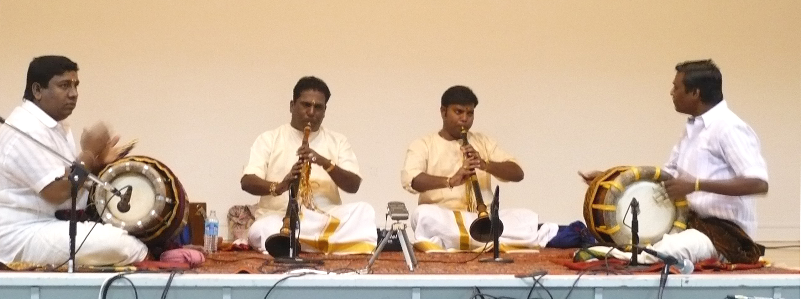 Nadaswaram players