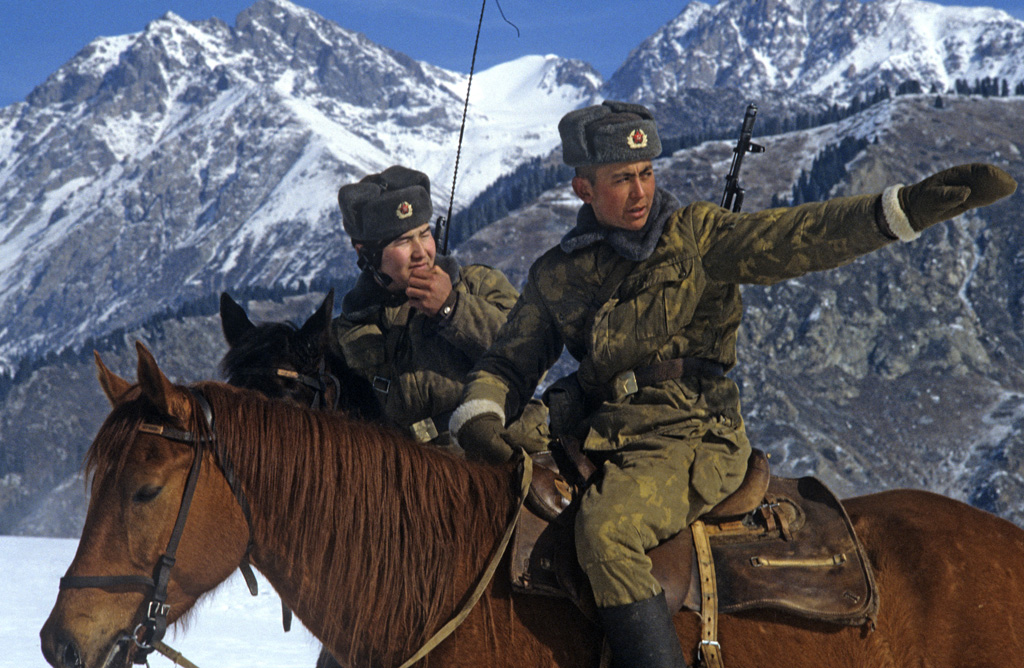 KGB Border Troops wearing the Spetsodezhda at the Khorgos Soviet-Chinese frontier post.