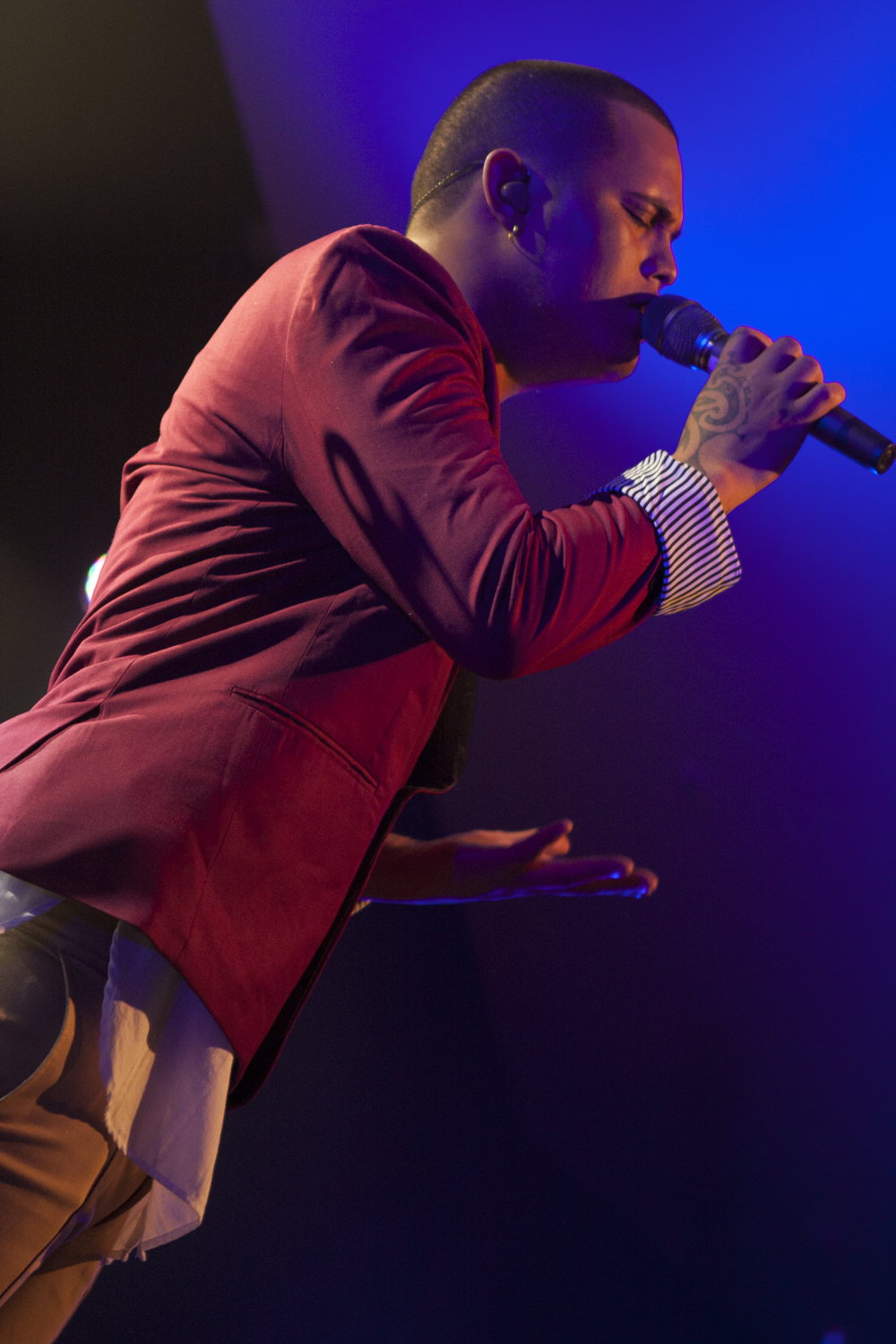 The Girls are mentored by Stan Walker.