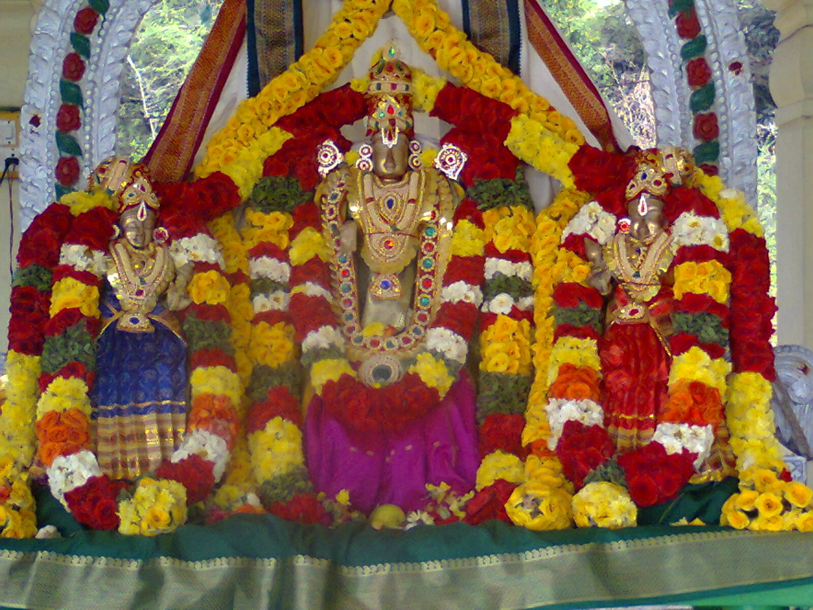 Sri ThenVenkatachalapthy Temple vurchavar Sri ThenVenkatachalapthy Temple vurchavar