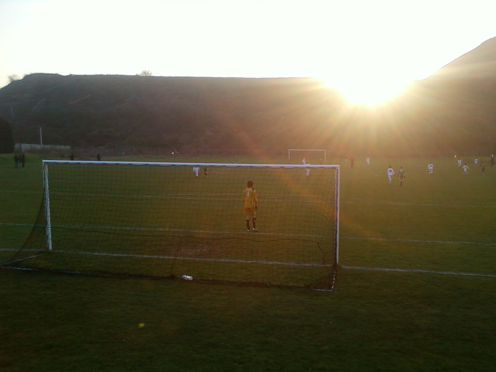 Field of honor behind one of the goals in the match of the women's U-15 Championship between FCF Hénin-Beaumont and Estevelles Fc (4-1) 29 January 2011 