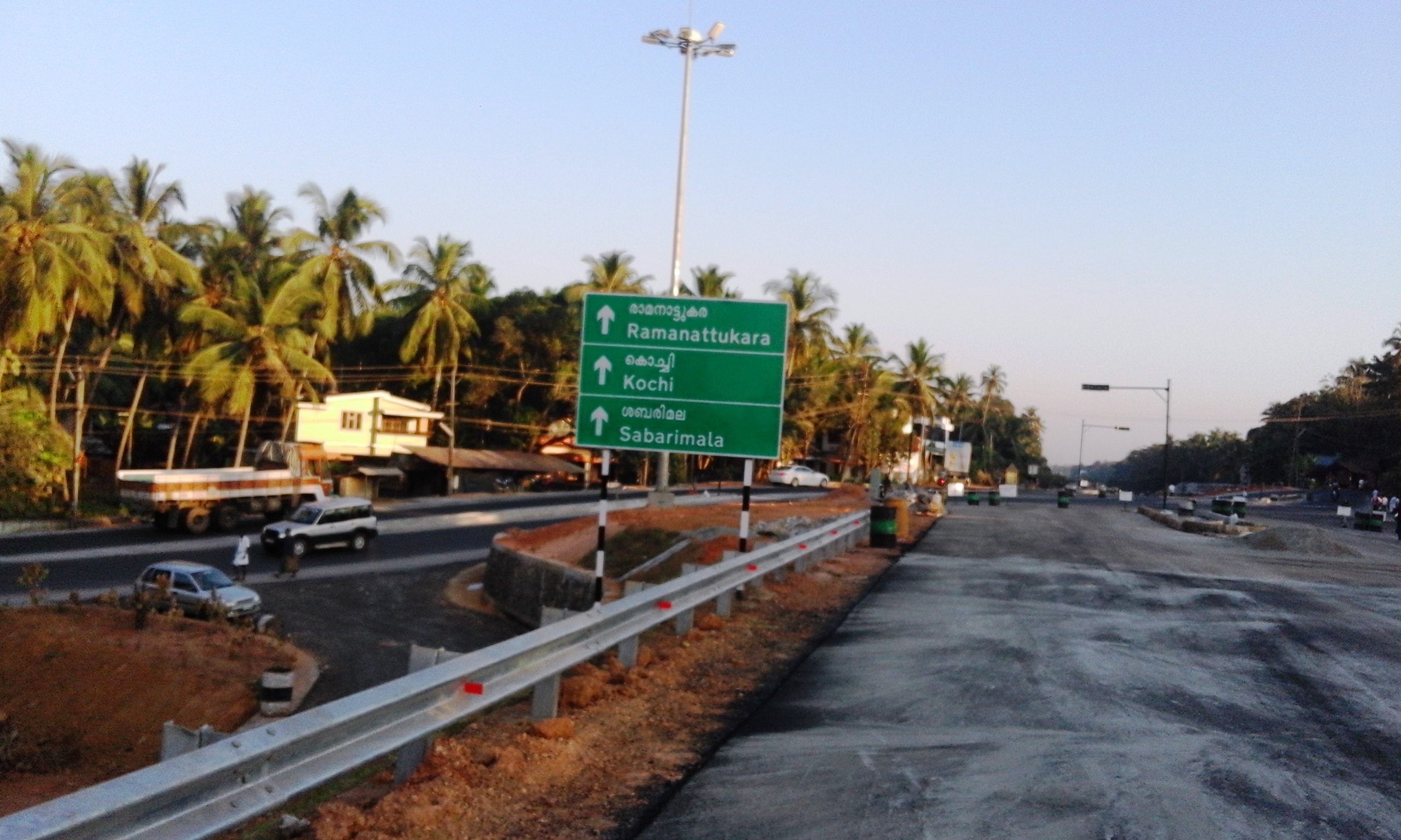 Parakkattiri Junction, Kozhikode North