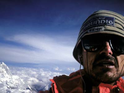Great ascent in less than 24 hours atop Everest