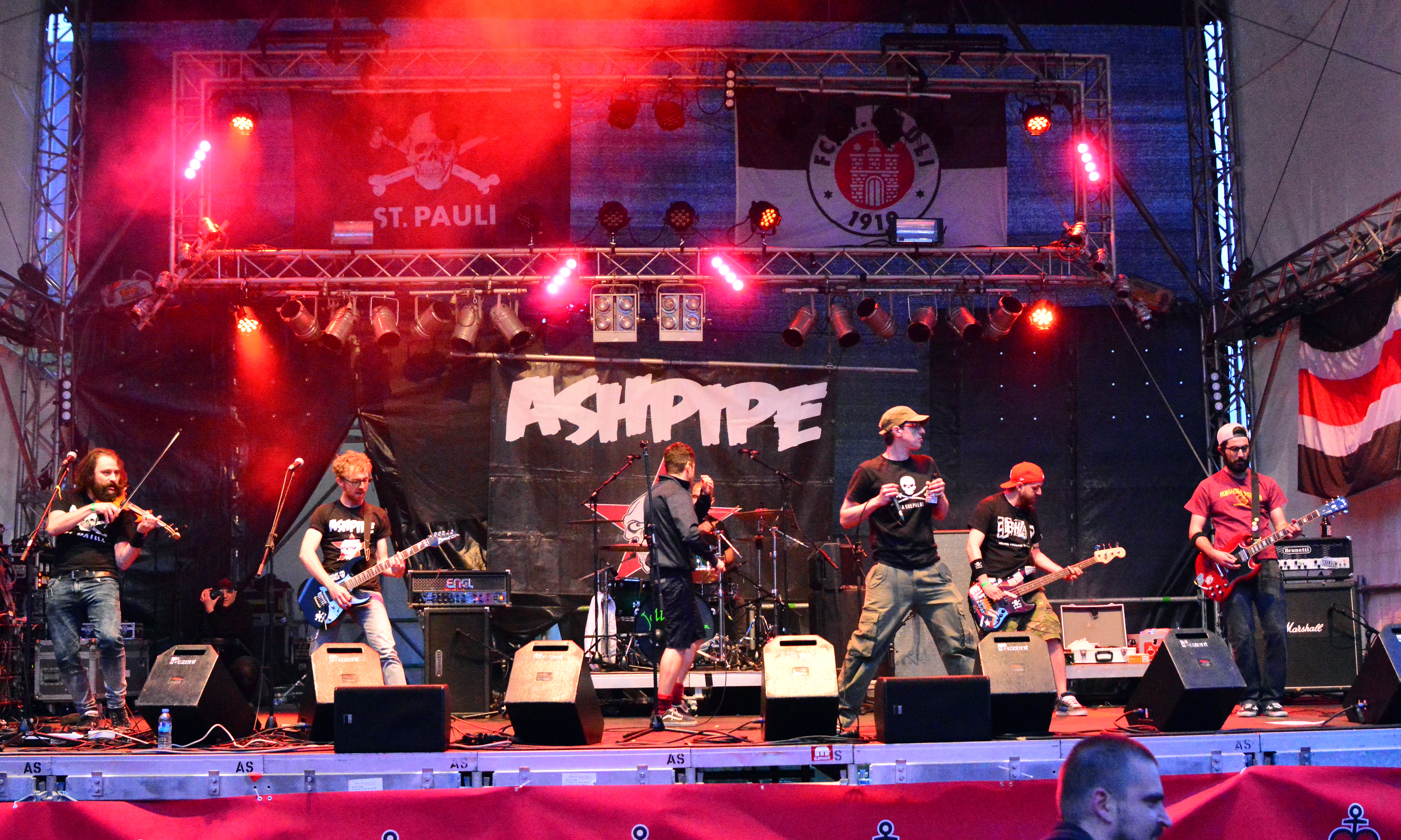 Ashpipe – Hafen Rock 2015