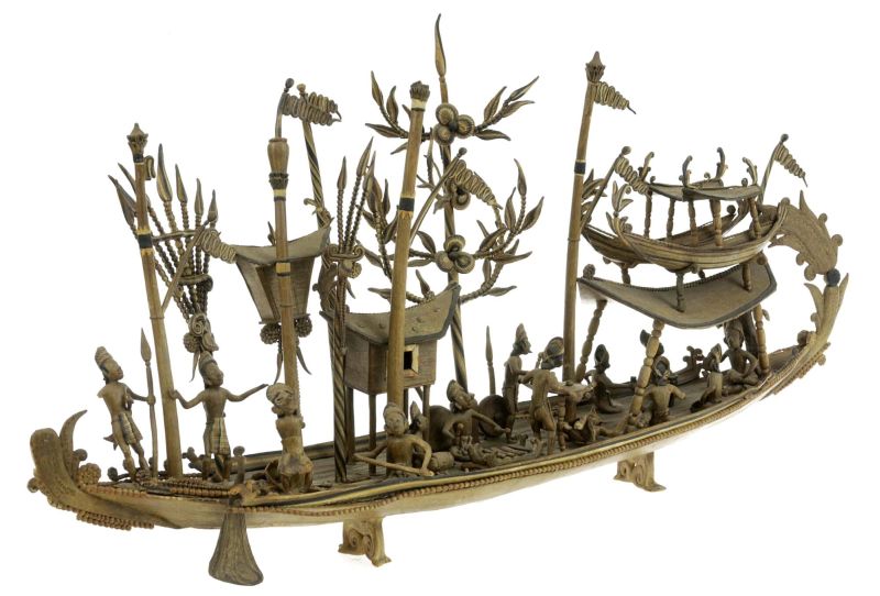 A model of the spirit ship that is said to conduct the liau of the dead to the land of the dead where they would meet the ancestors.