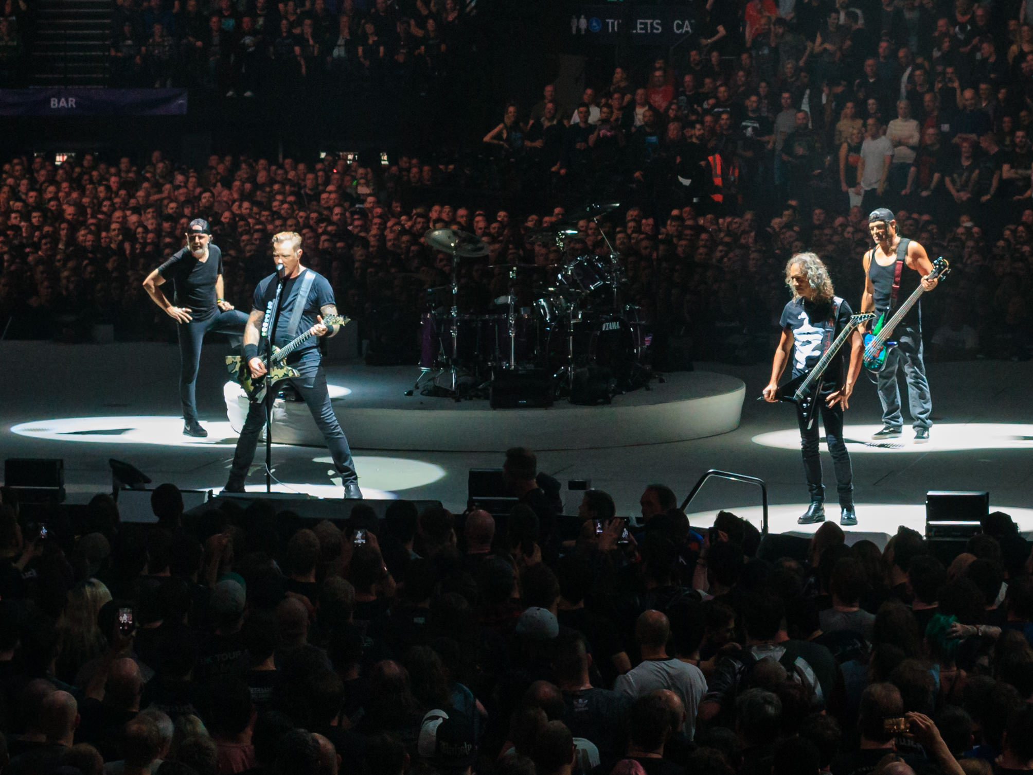 Metallica performing live in 2017.