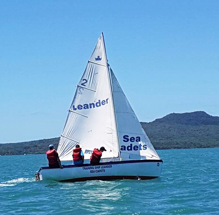 Navy Crown Sailing