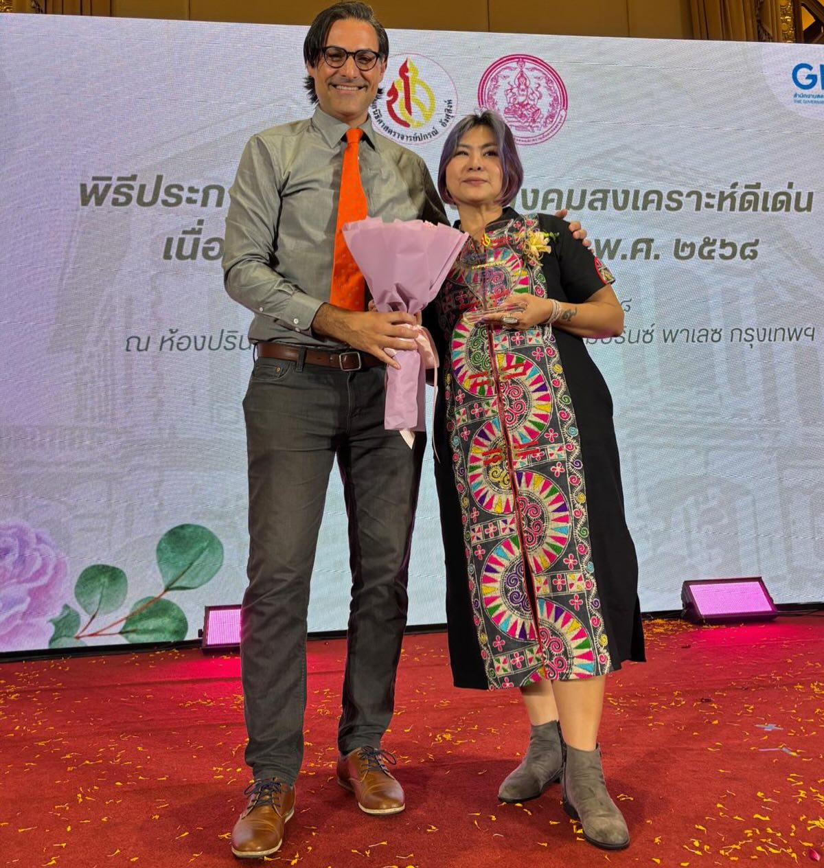 Mark Wexler with Kru Nam in Thailand