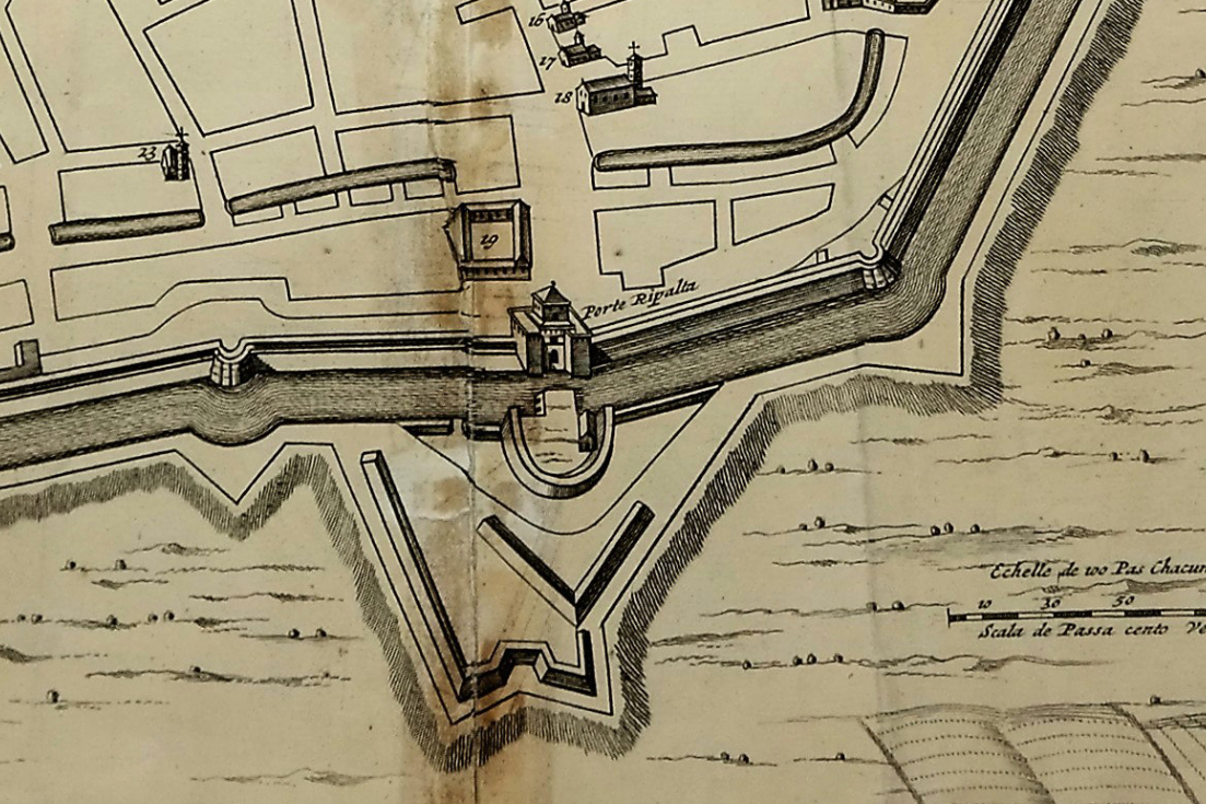 The area of Porta Ripalta. Number 10 marks the Ospedale degli Infermi. Detail from the "Pianta della città di Crema" by Pierre Mortier, etching, c. 1704.