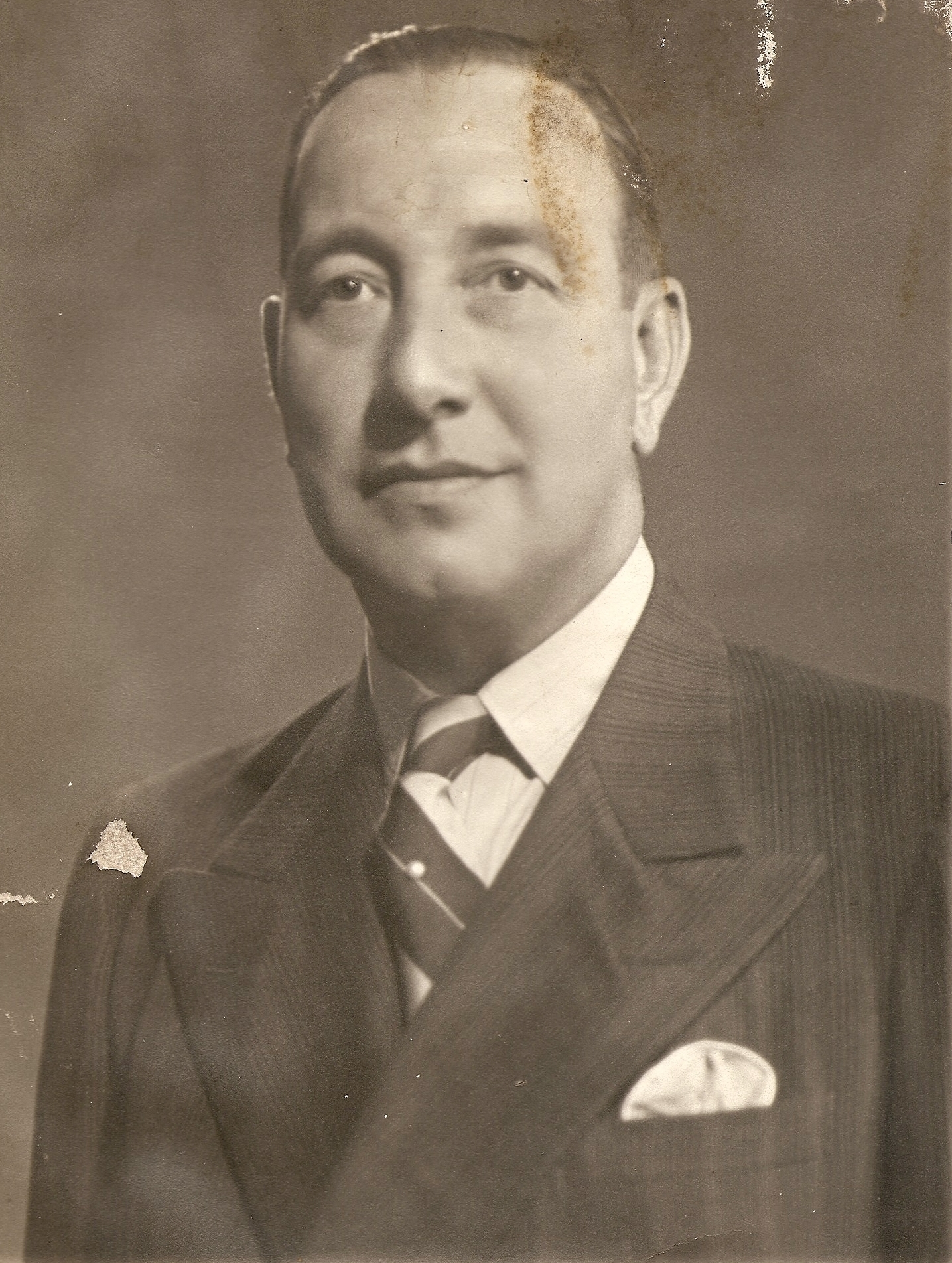 Carlos Izquierdo Edwards